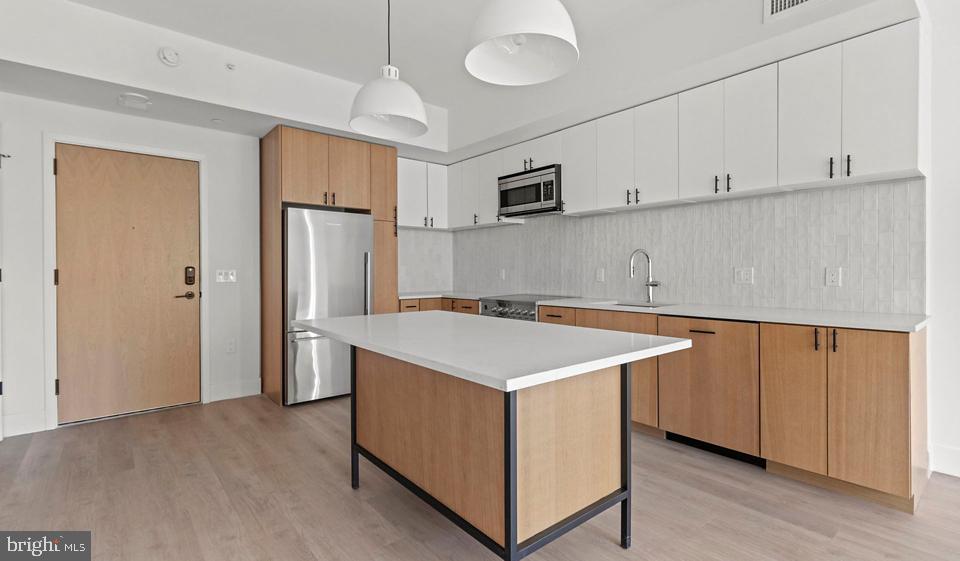 NORTH BETHESDA - Residential Lease