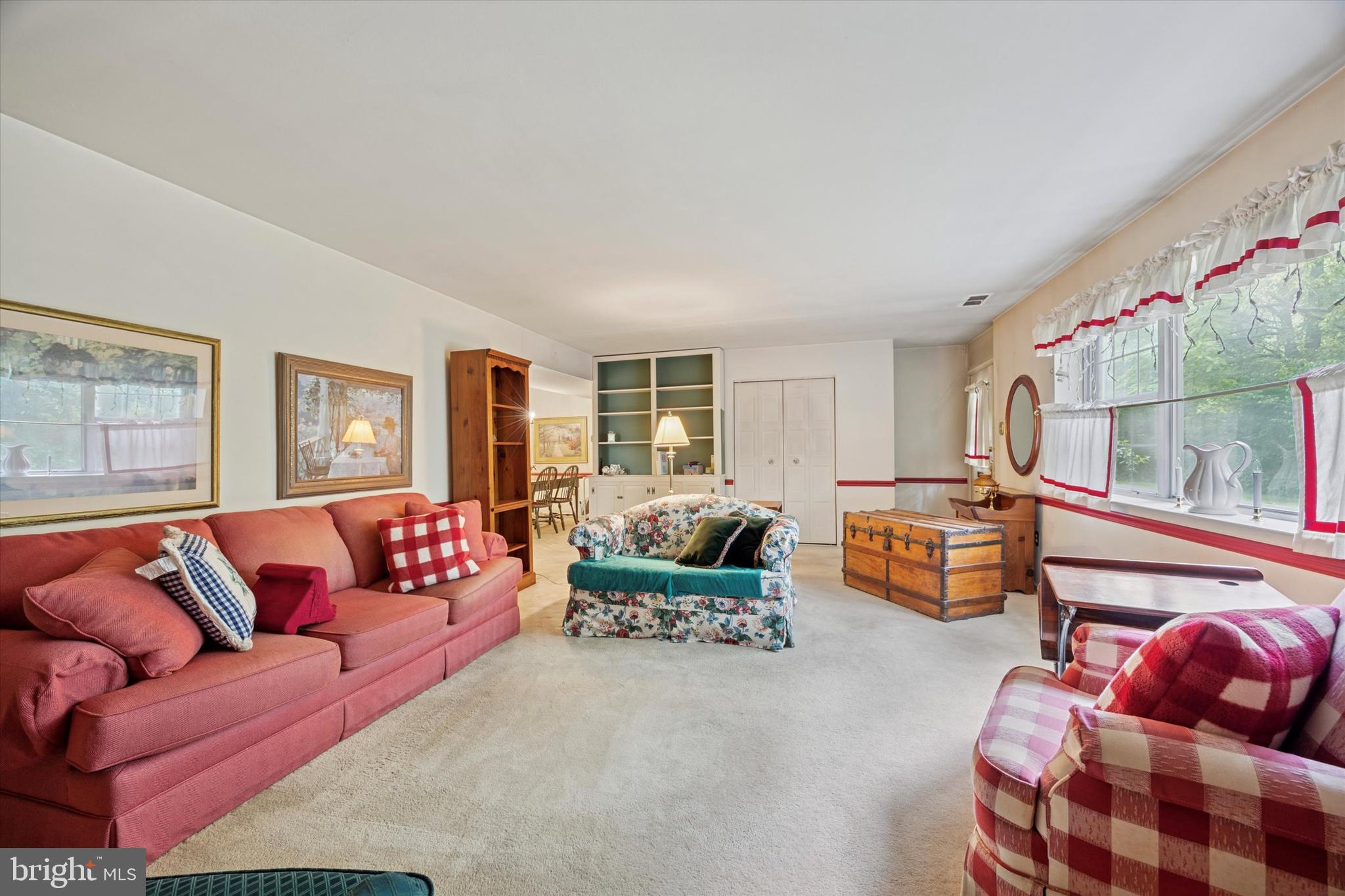 BUTLER PARK CONDO - Residential