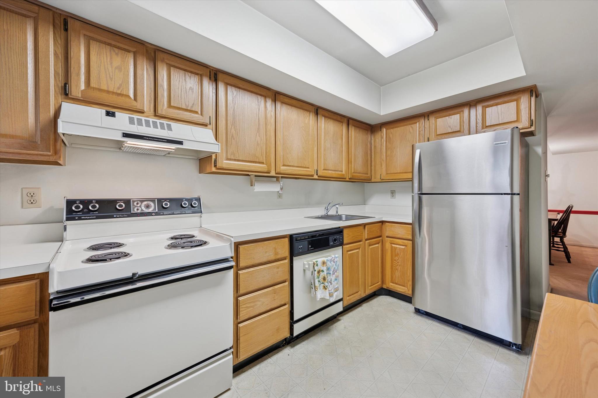 BUTLER PARK CONDO - Residential