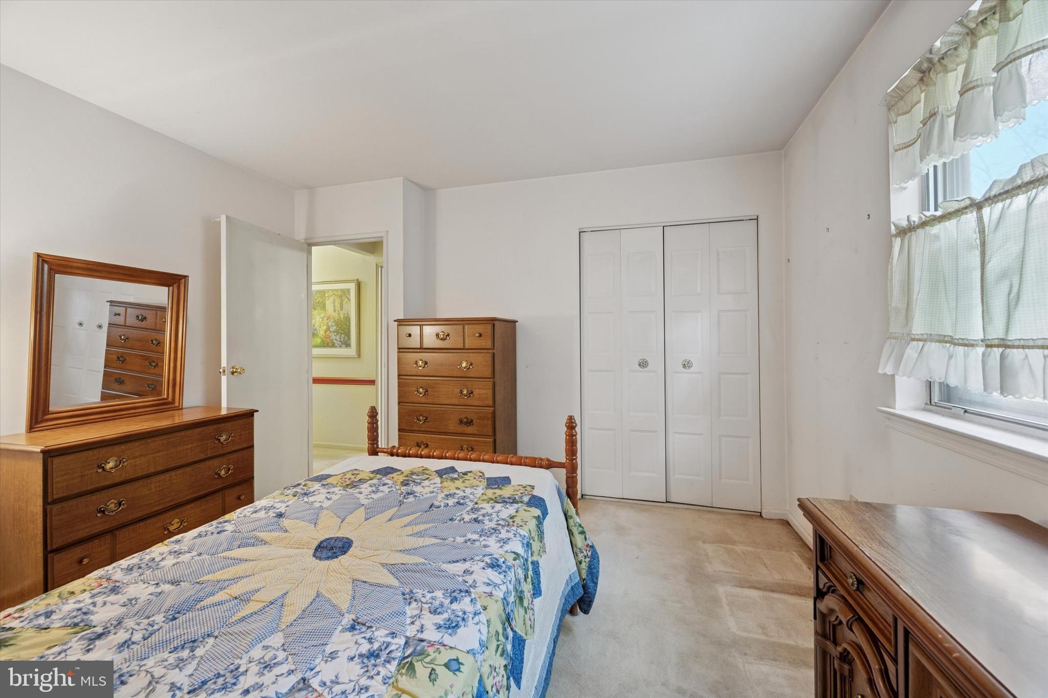 BUTLER PARK CONDO - Residential