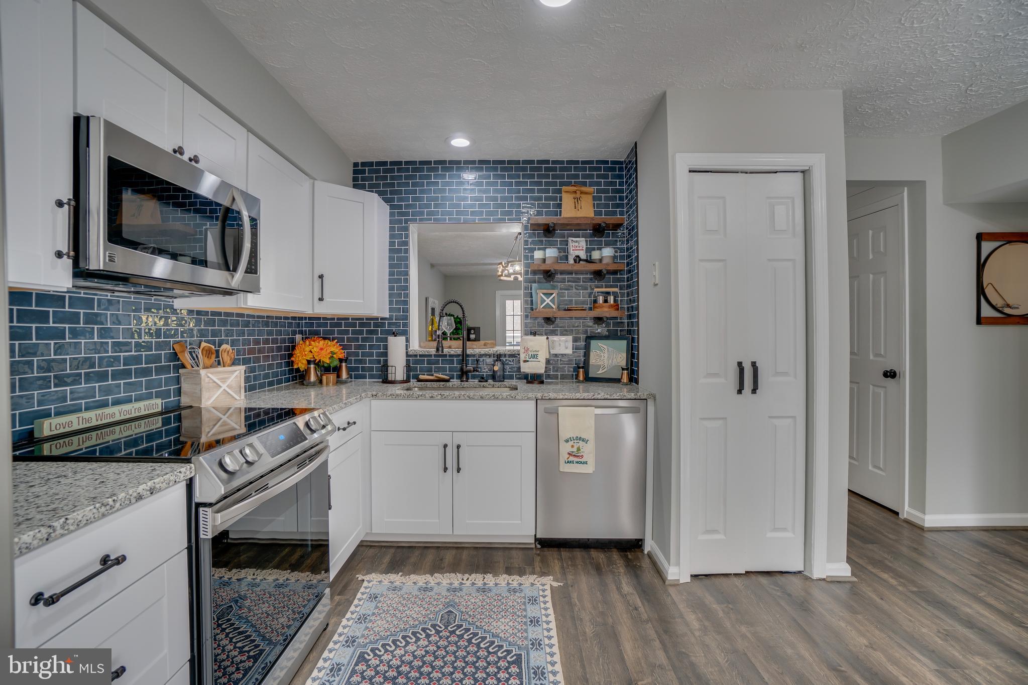 LAKE OF THE WOODS - Residential