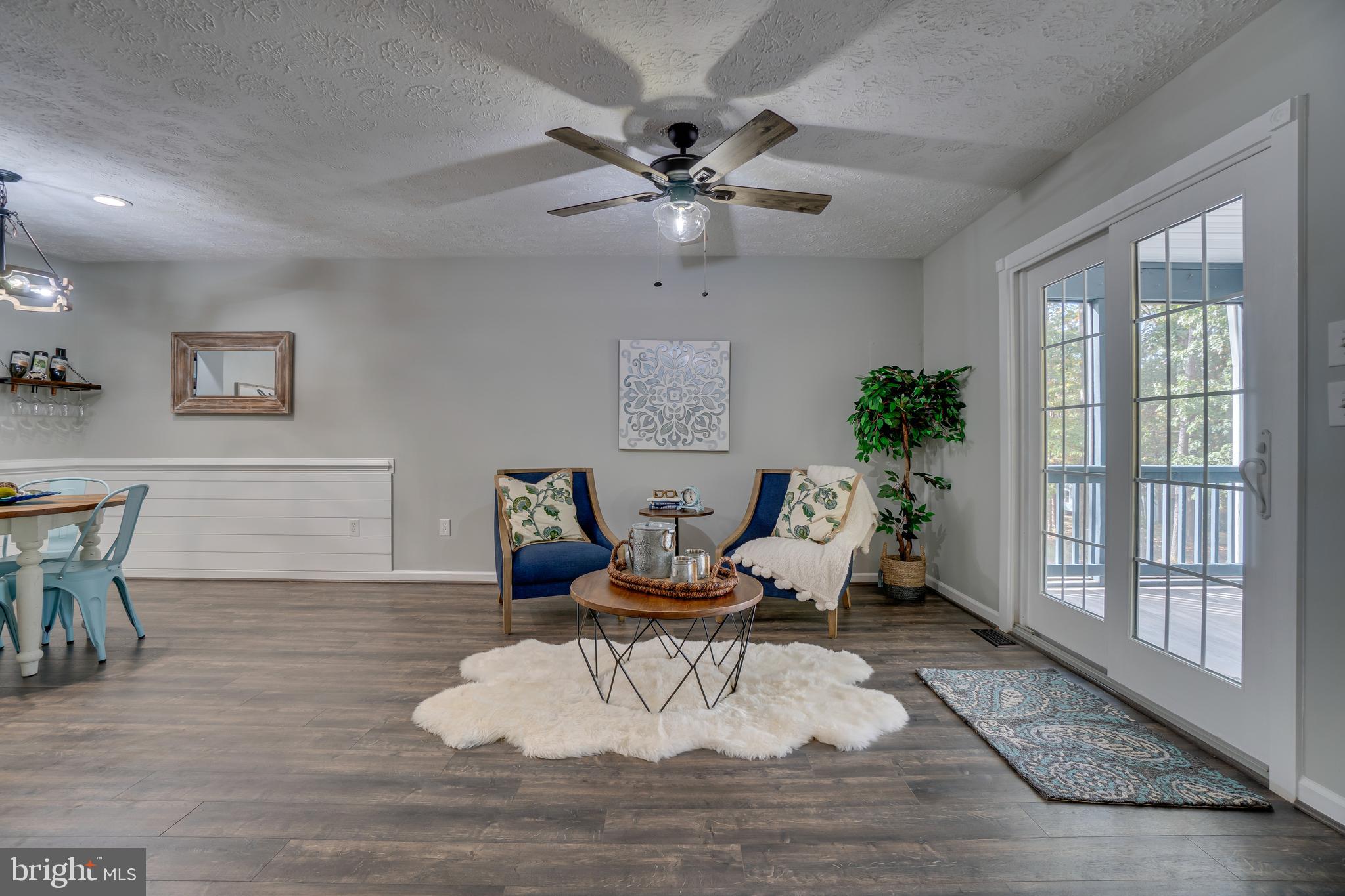 LAKE OF THE WOODS - Residential