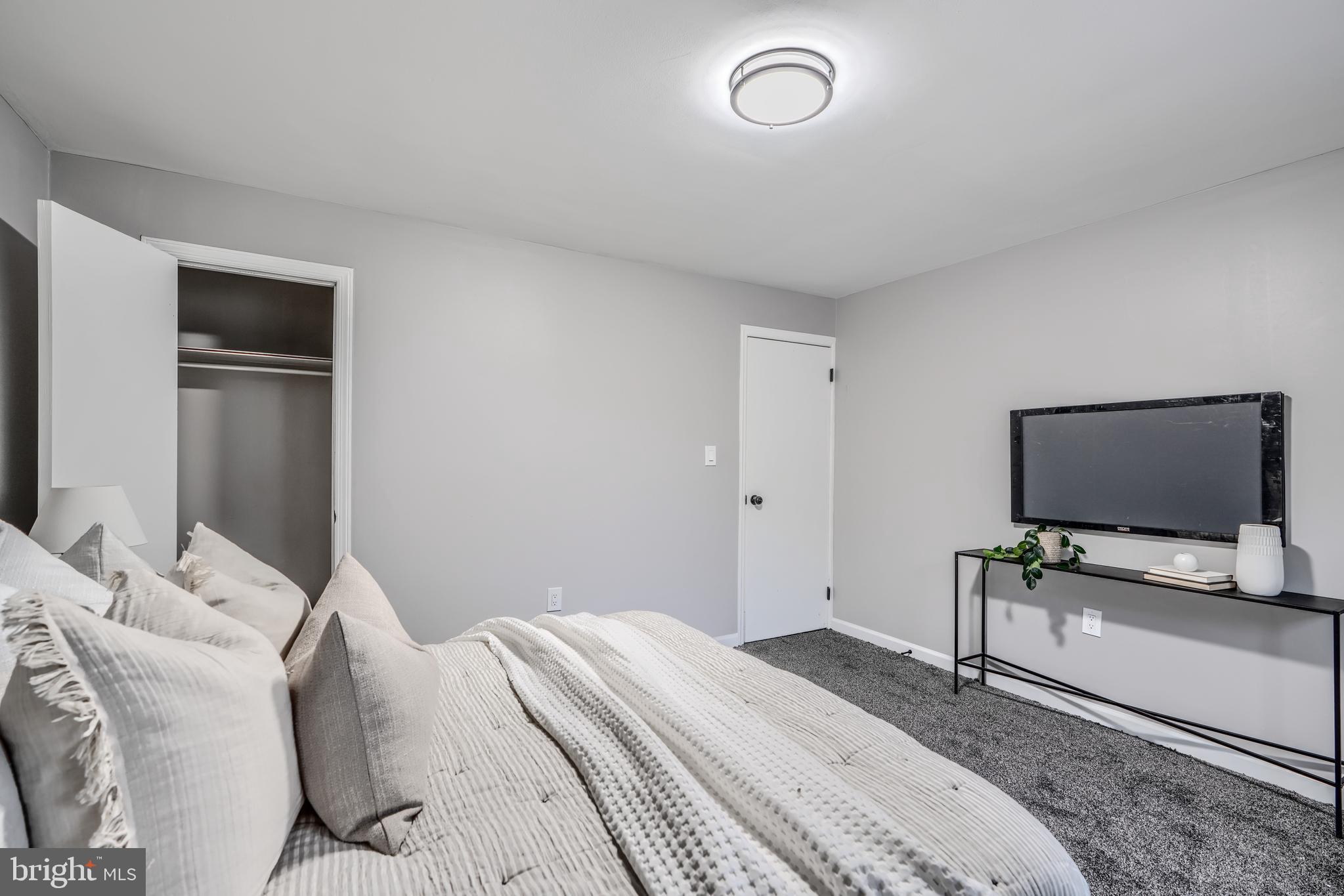WEYBURN PARK - Residential