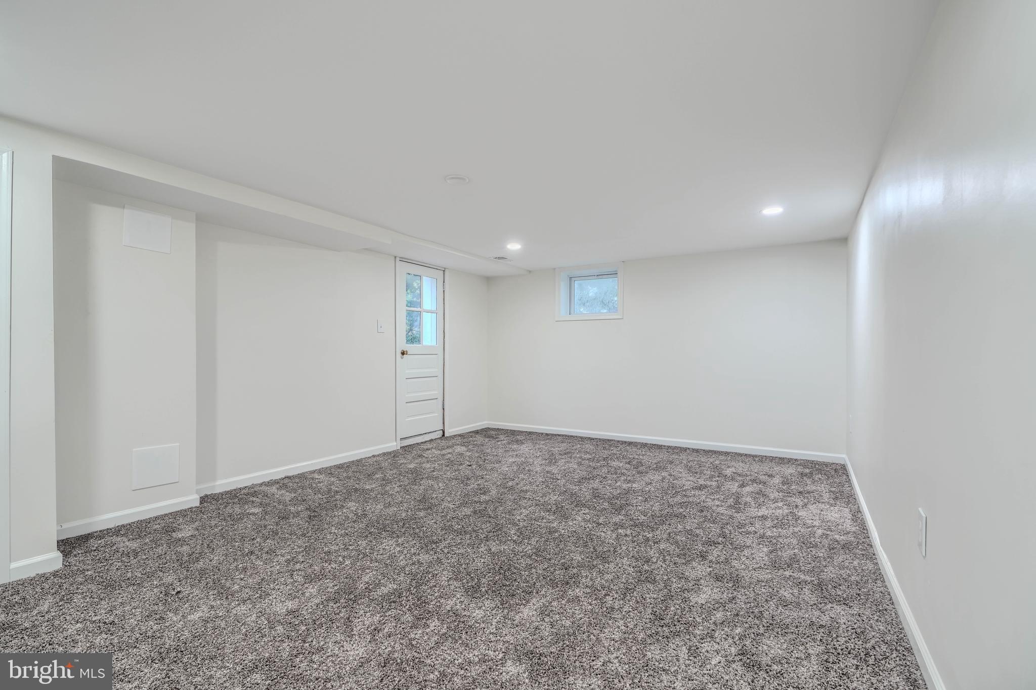 WEYBURN PARK - Residential