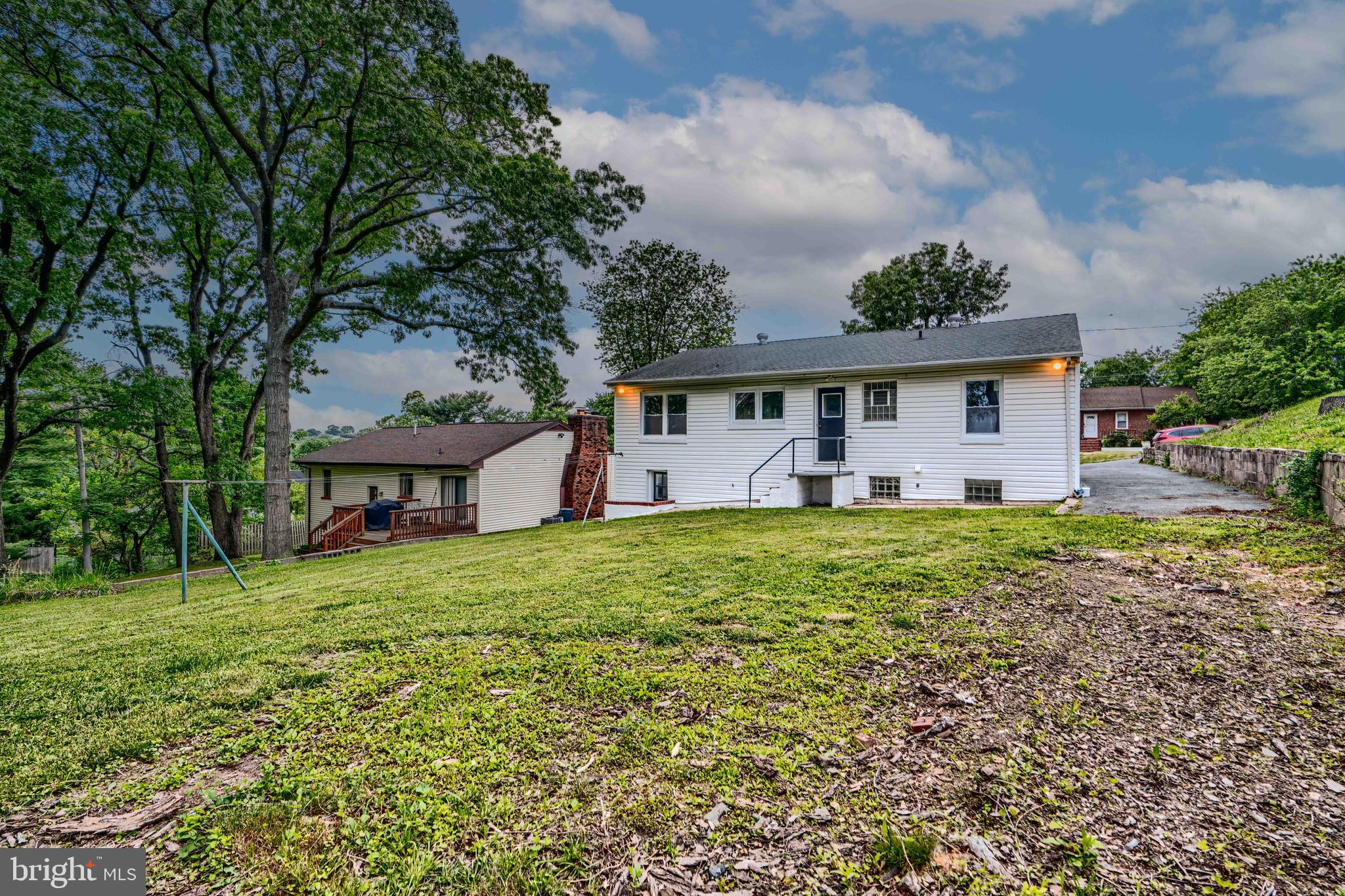 WEYBURN PARK - Residential