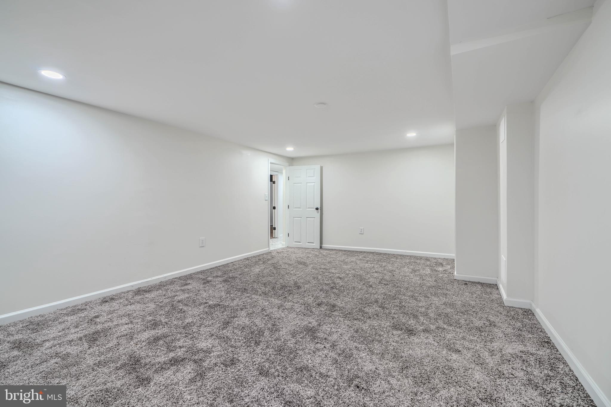 WEYBURN PARK - Residential