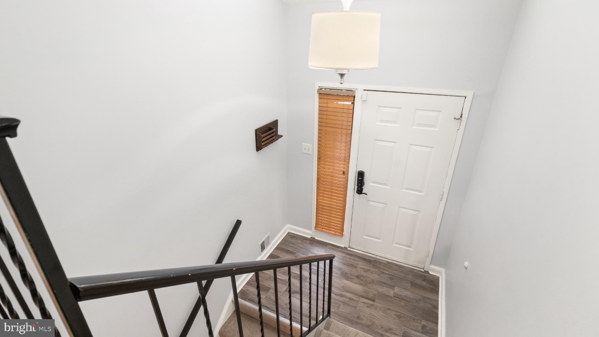 2017 HEADLANDS CIRCLE