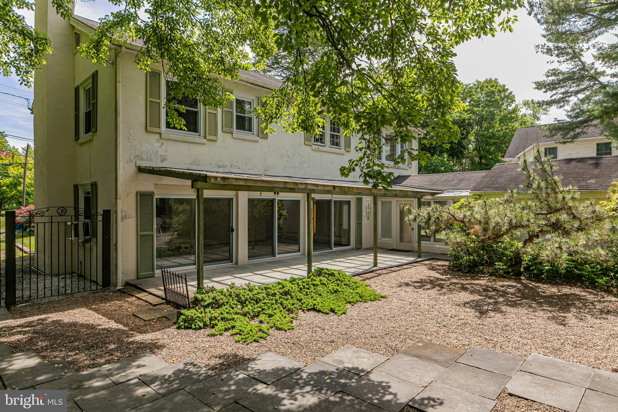 95 LAWR-PENN ROAD