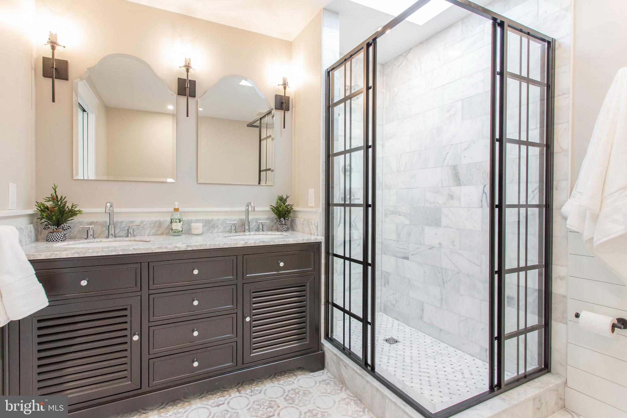 PACKER PARK - Residential Lease