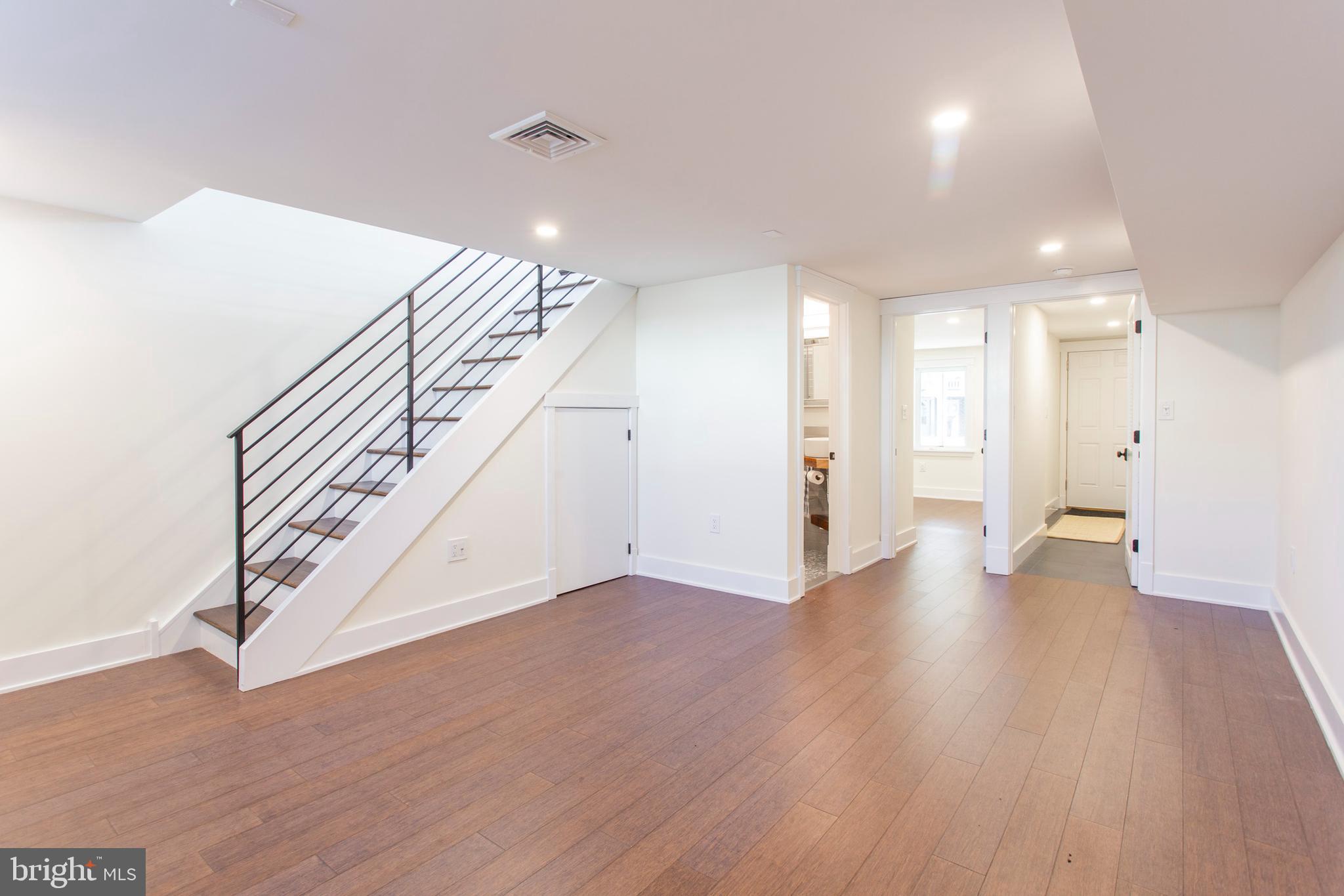 PACKER PARK - Residential Lease