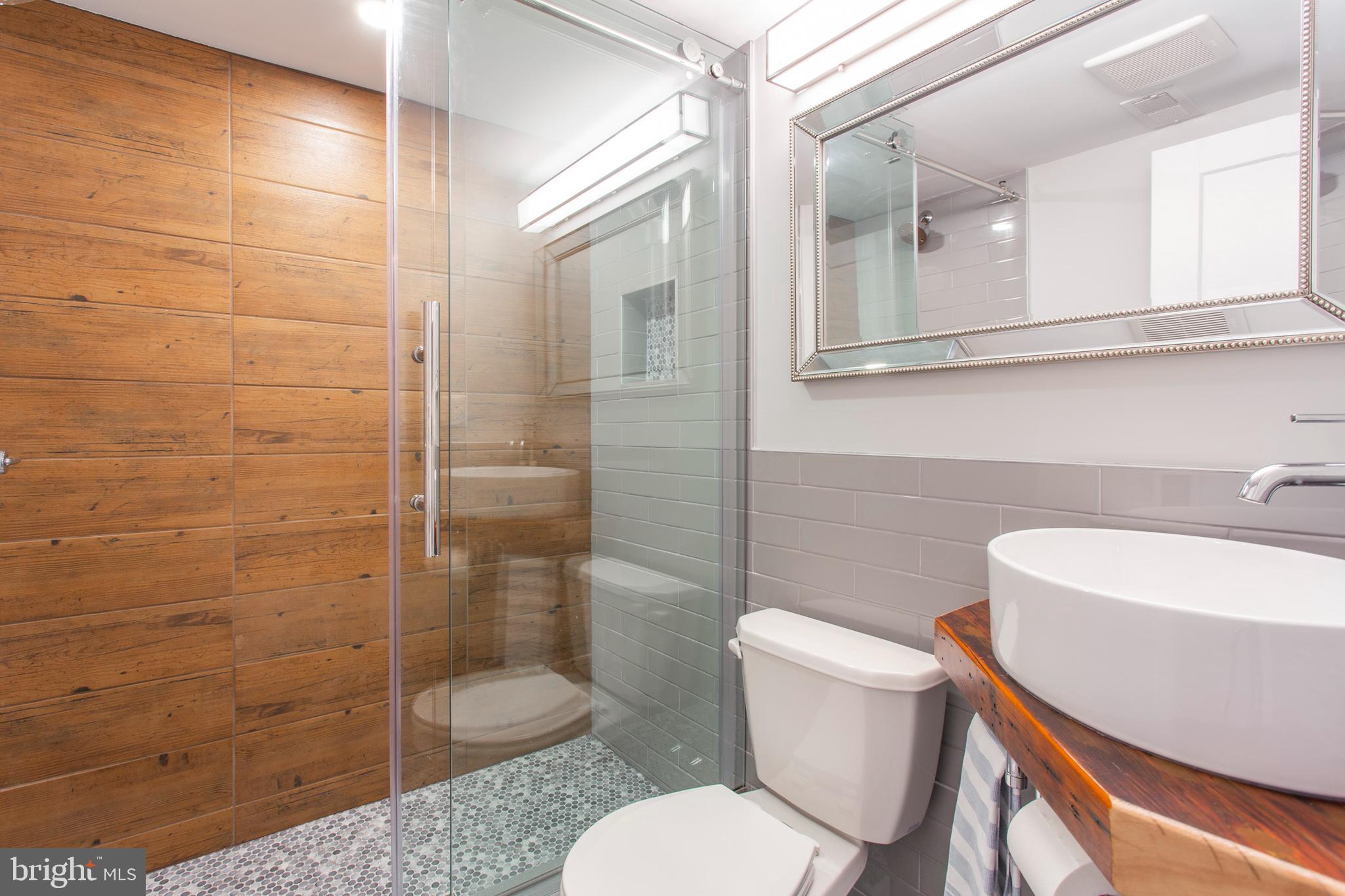 PACKER PARK - Residential Lease