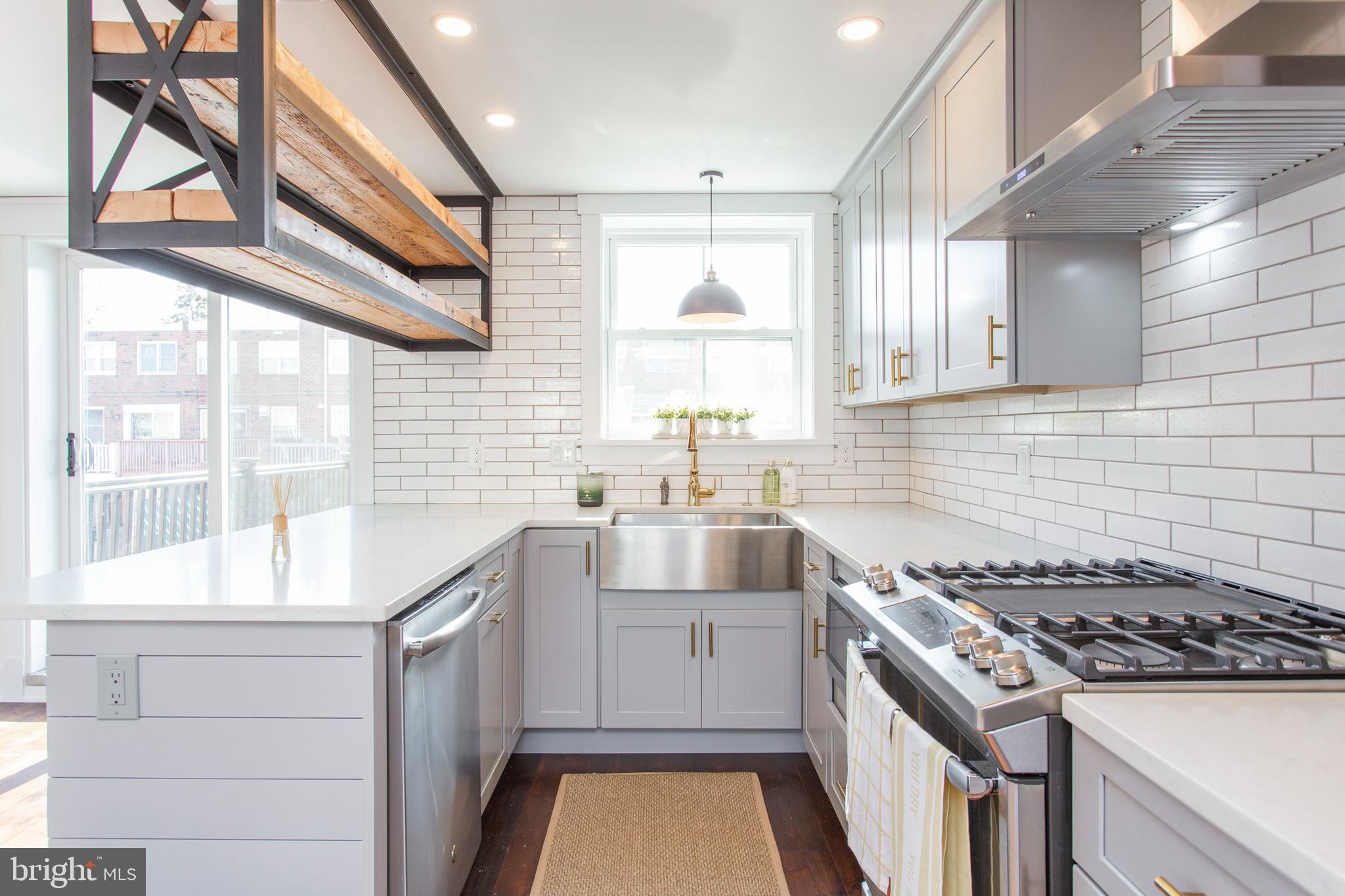 PACKER PARK - Residential Lease