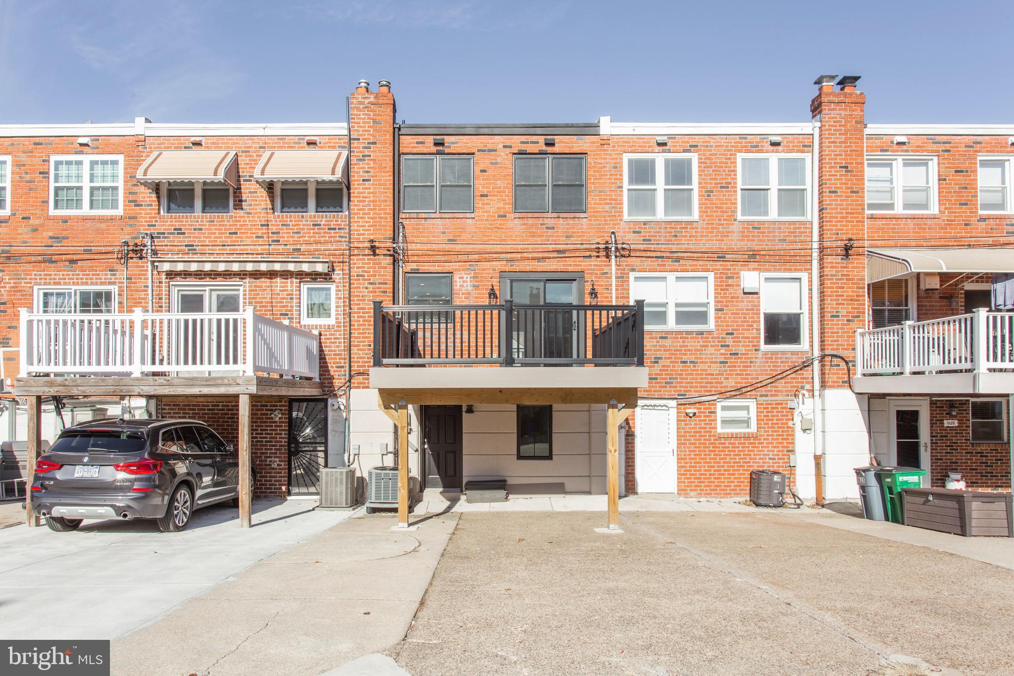 PACKER PARK - Residential Lease