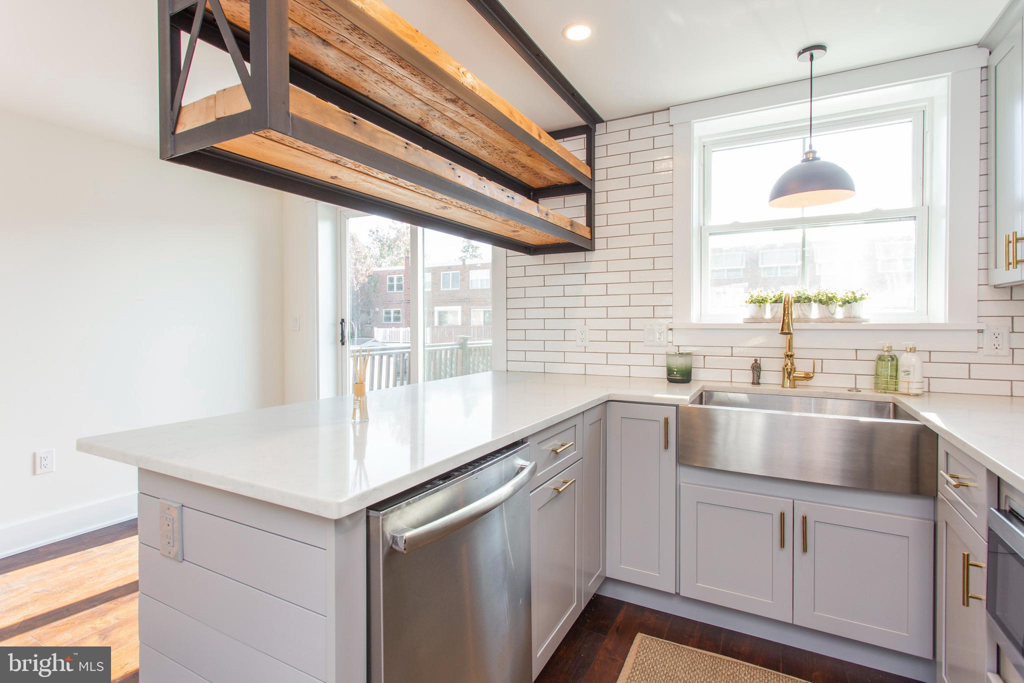 PACKER PARK - Residential Lease