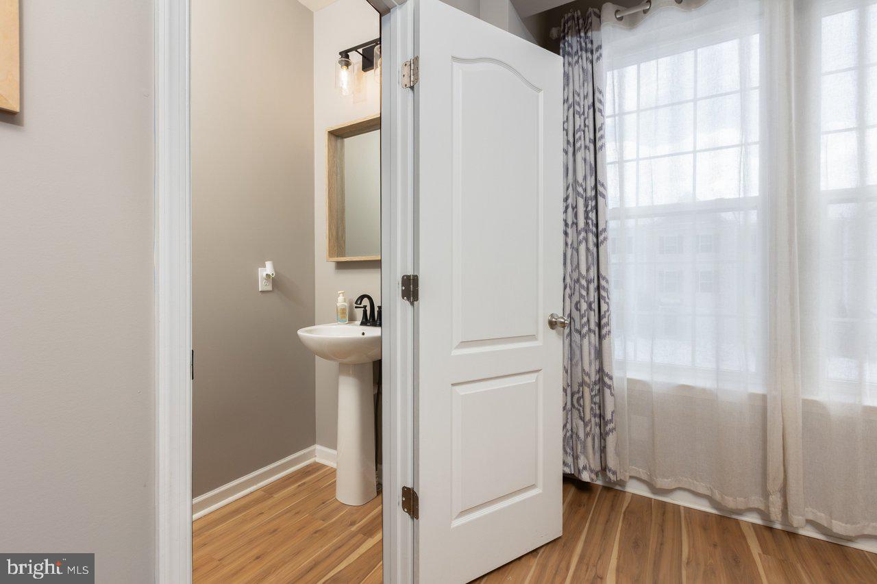 RIVERSIDE VILLAGES - Residential