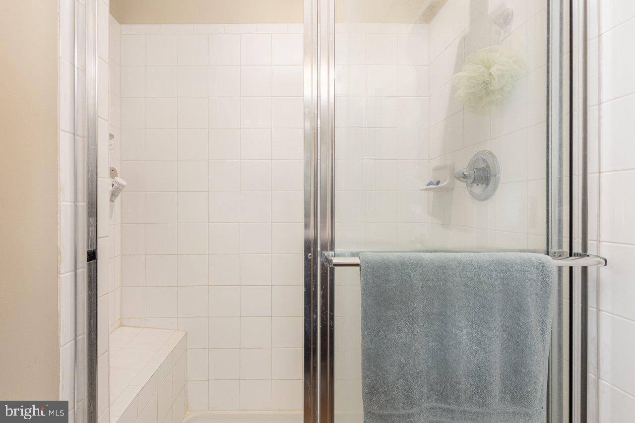 RIVERSIDE VILLAGES - Residential