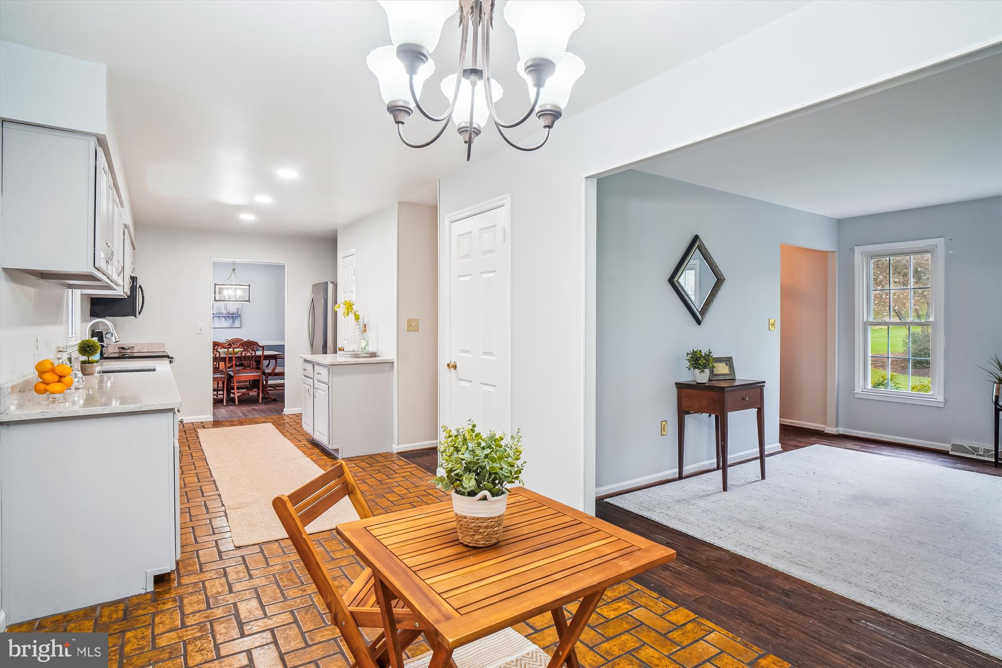 PARKSIDE - Residential