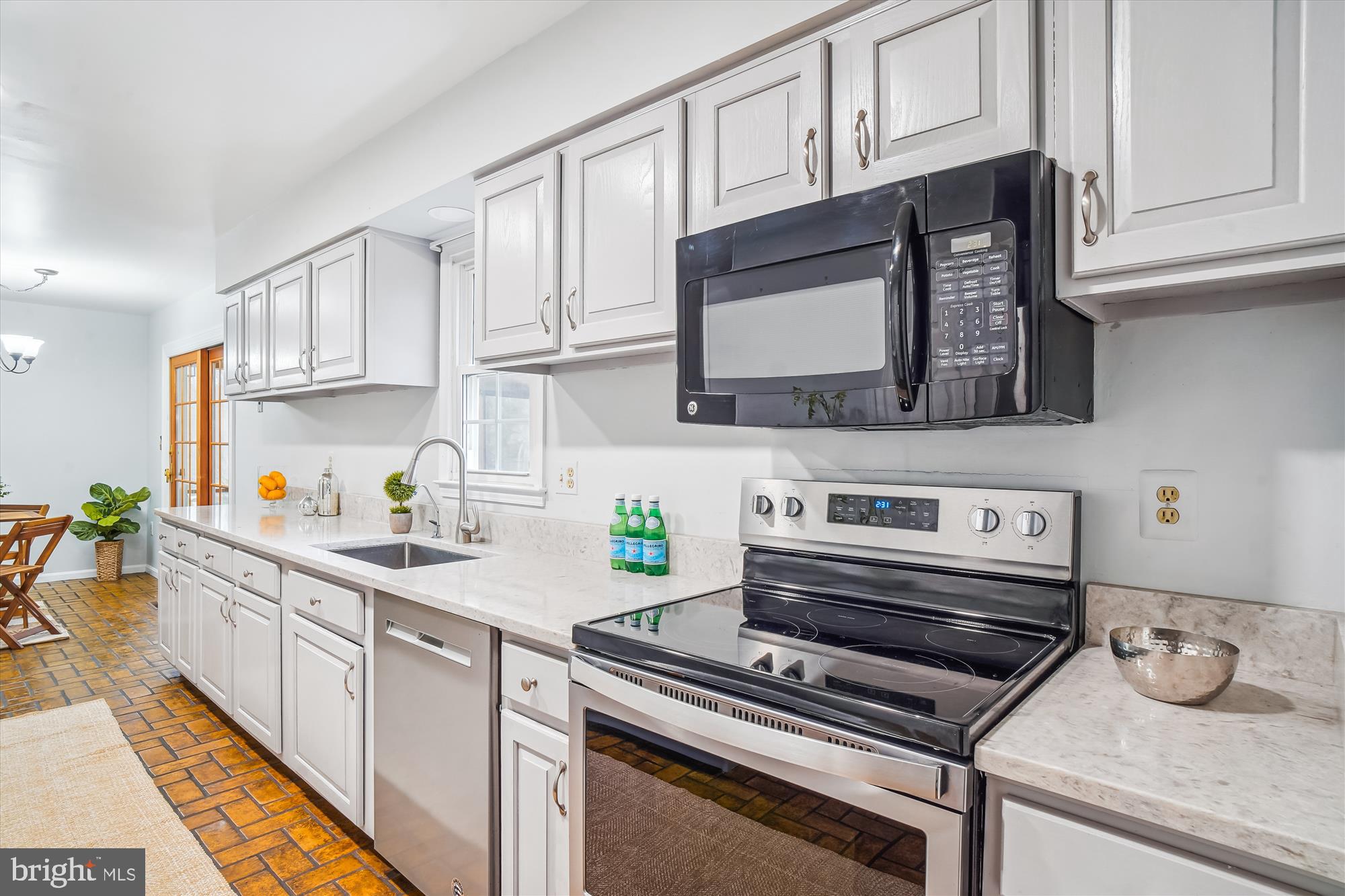 PARKSIDE - Residential