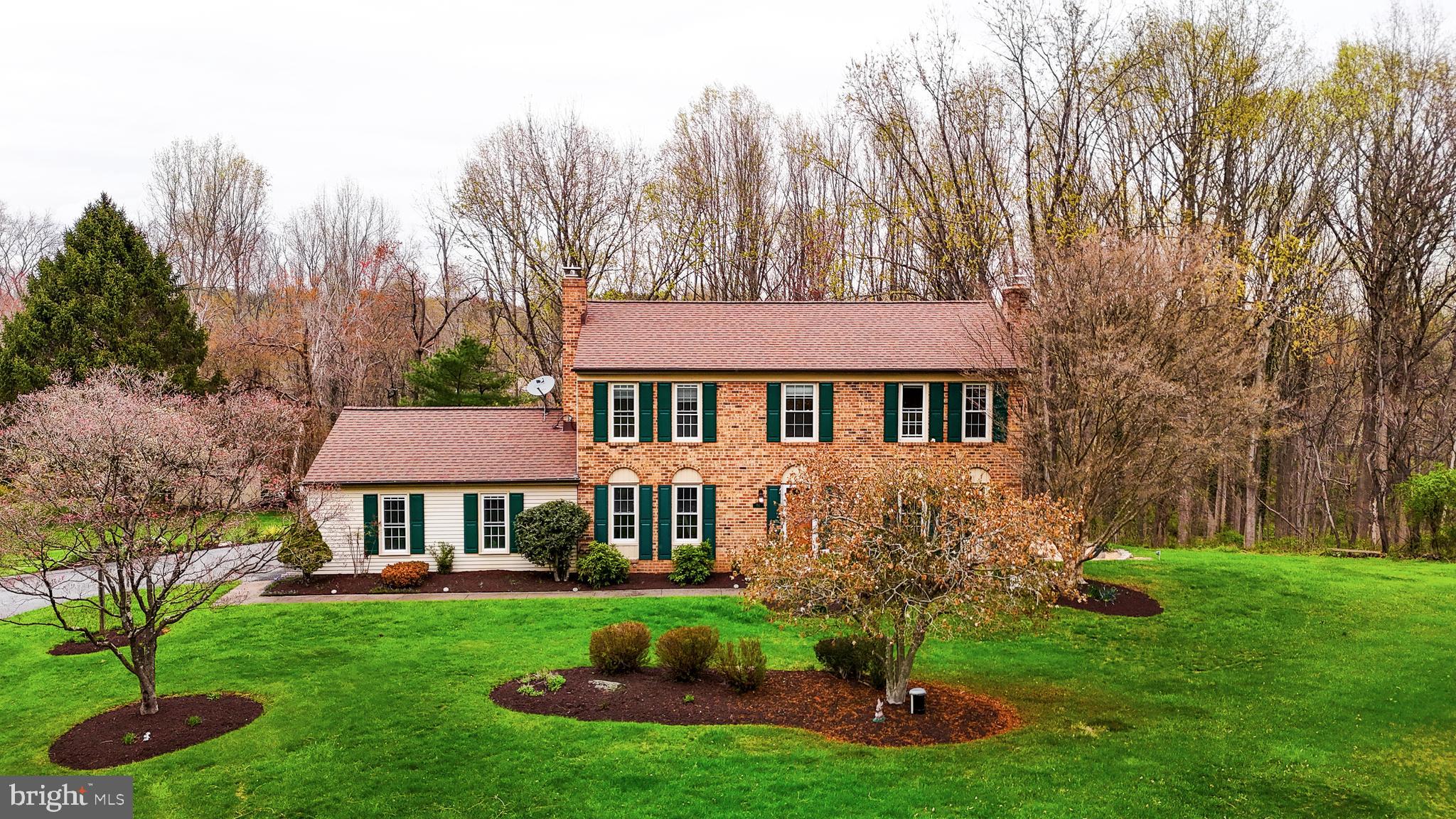 PARKSIDE - Residential