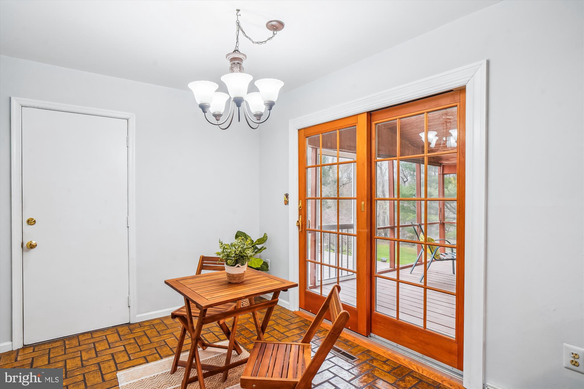 PARKSIDE - Residential