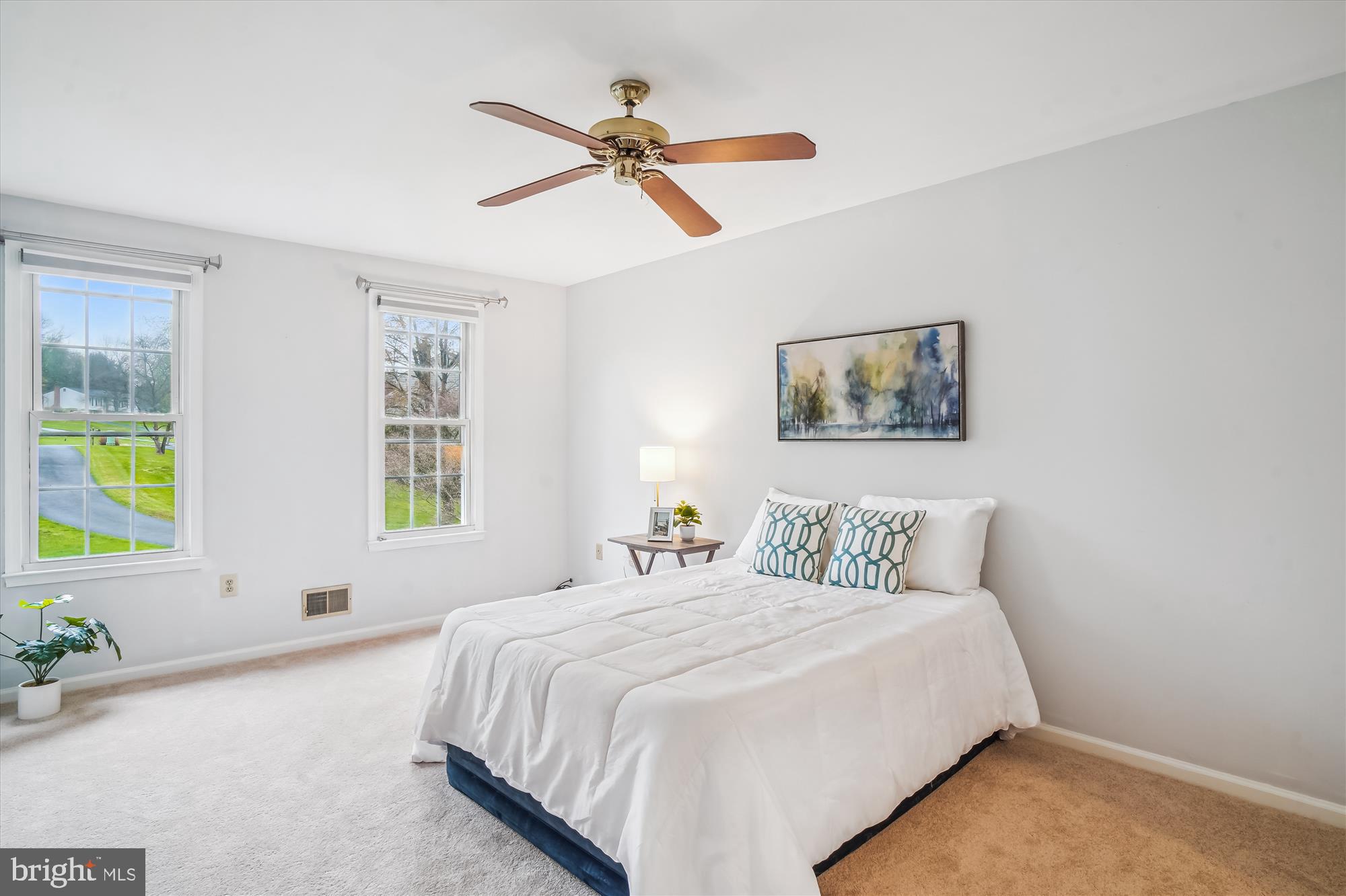 PARKSIDE - Residential