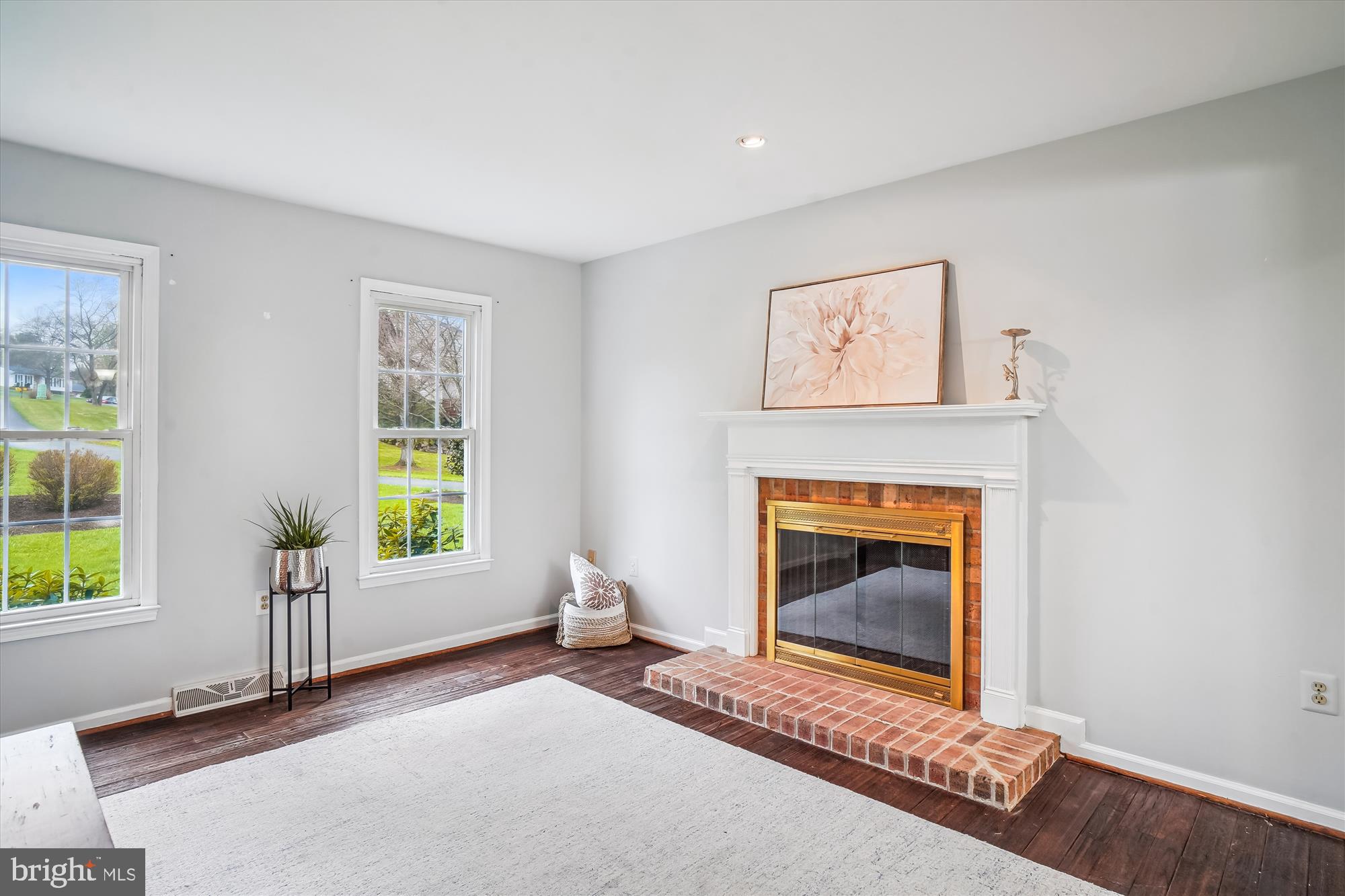 PARKSIDE - Residential