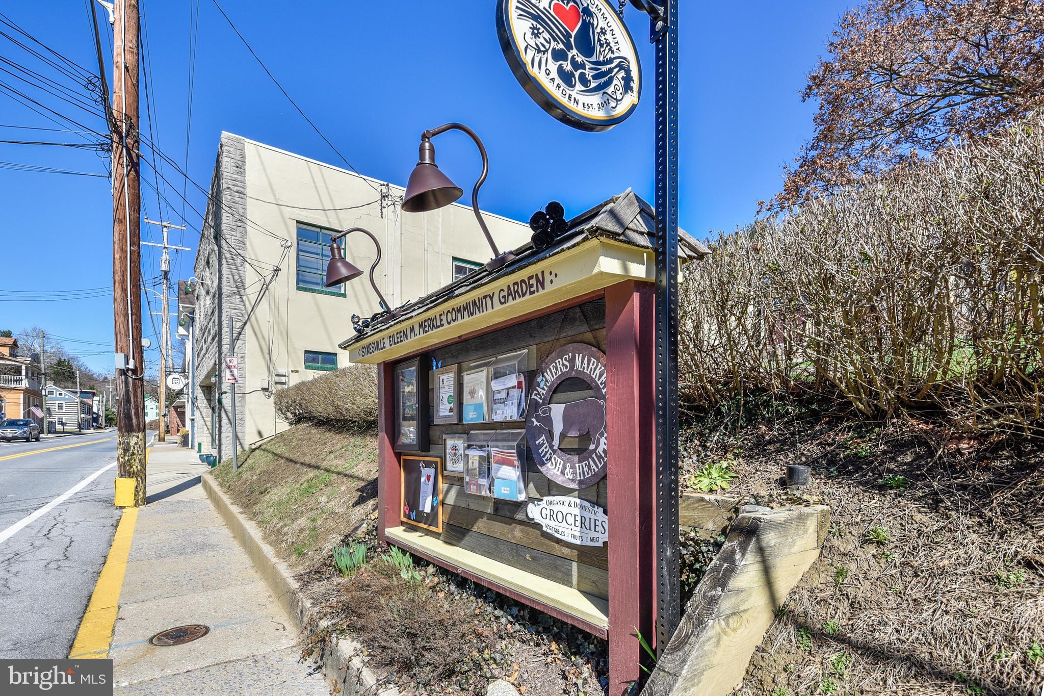 PARKSIDE - Residential