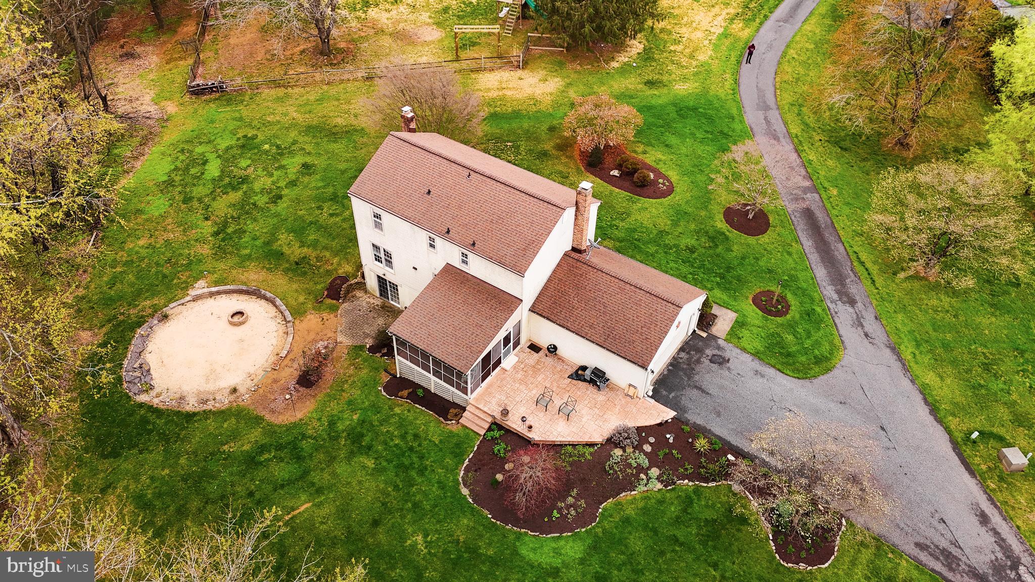 712 COVINGTON COURT