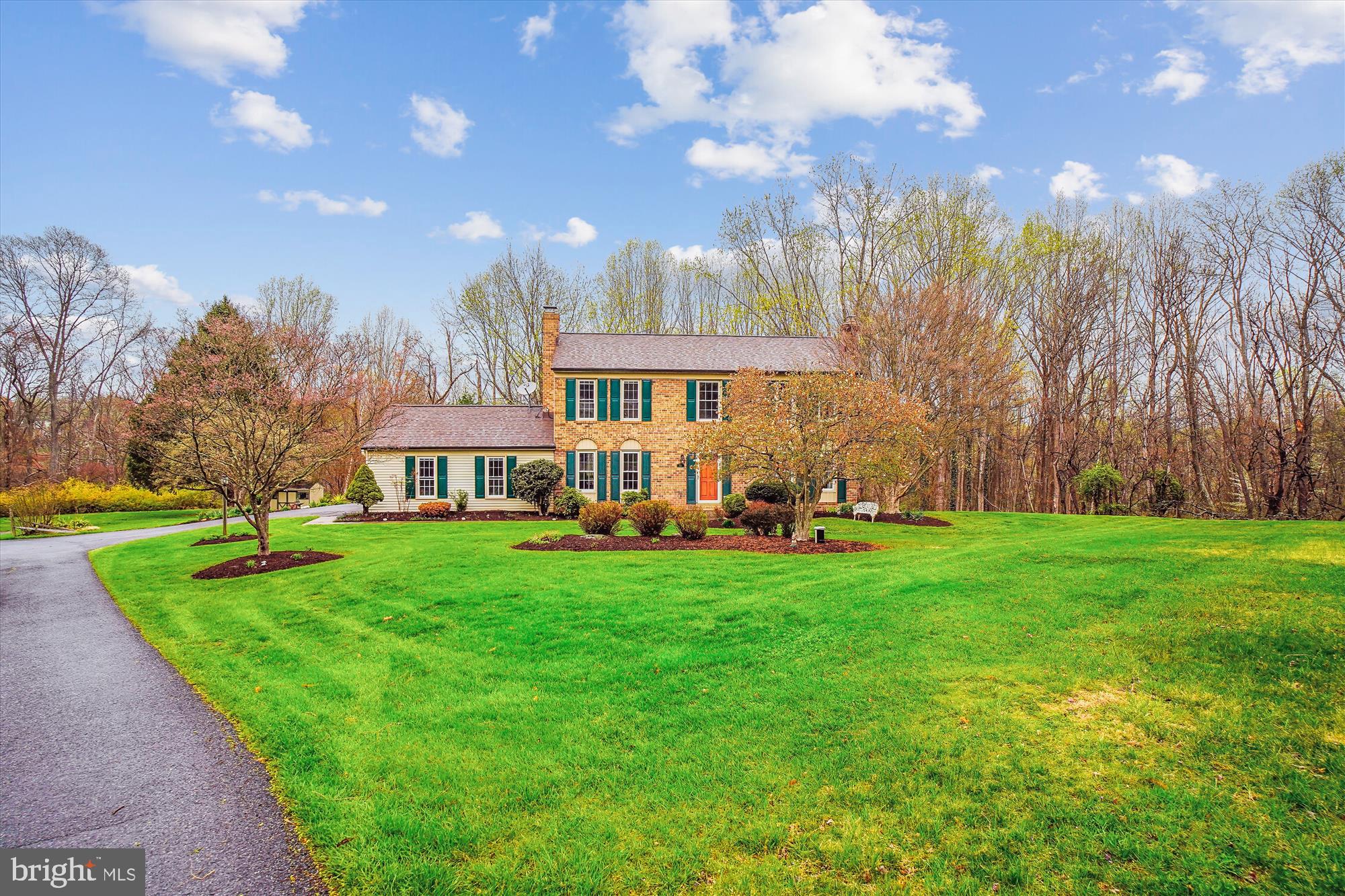 PARKSIDE - Residential