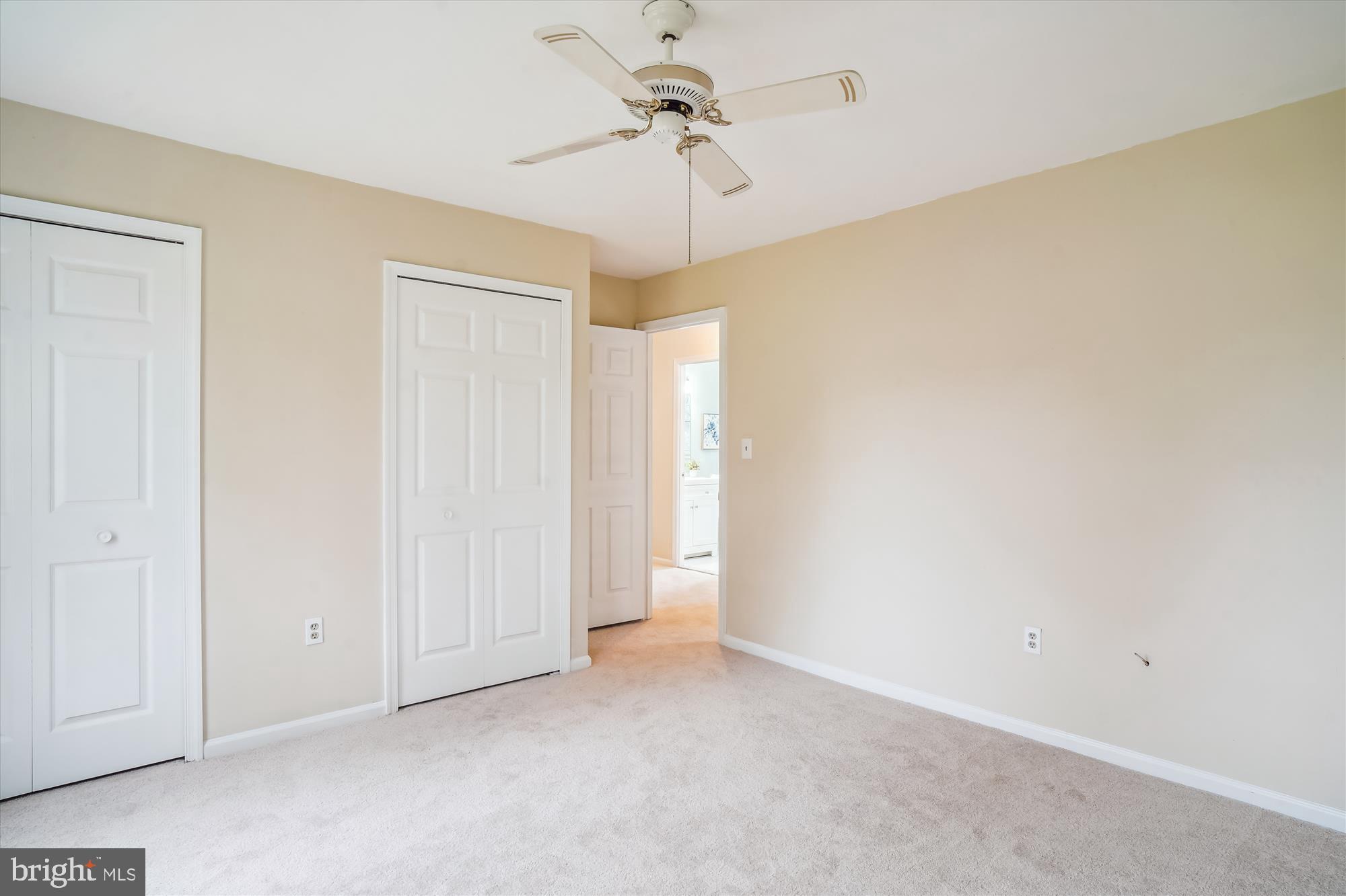 PARKSIDE - Residential