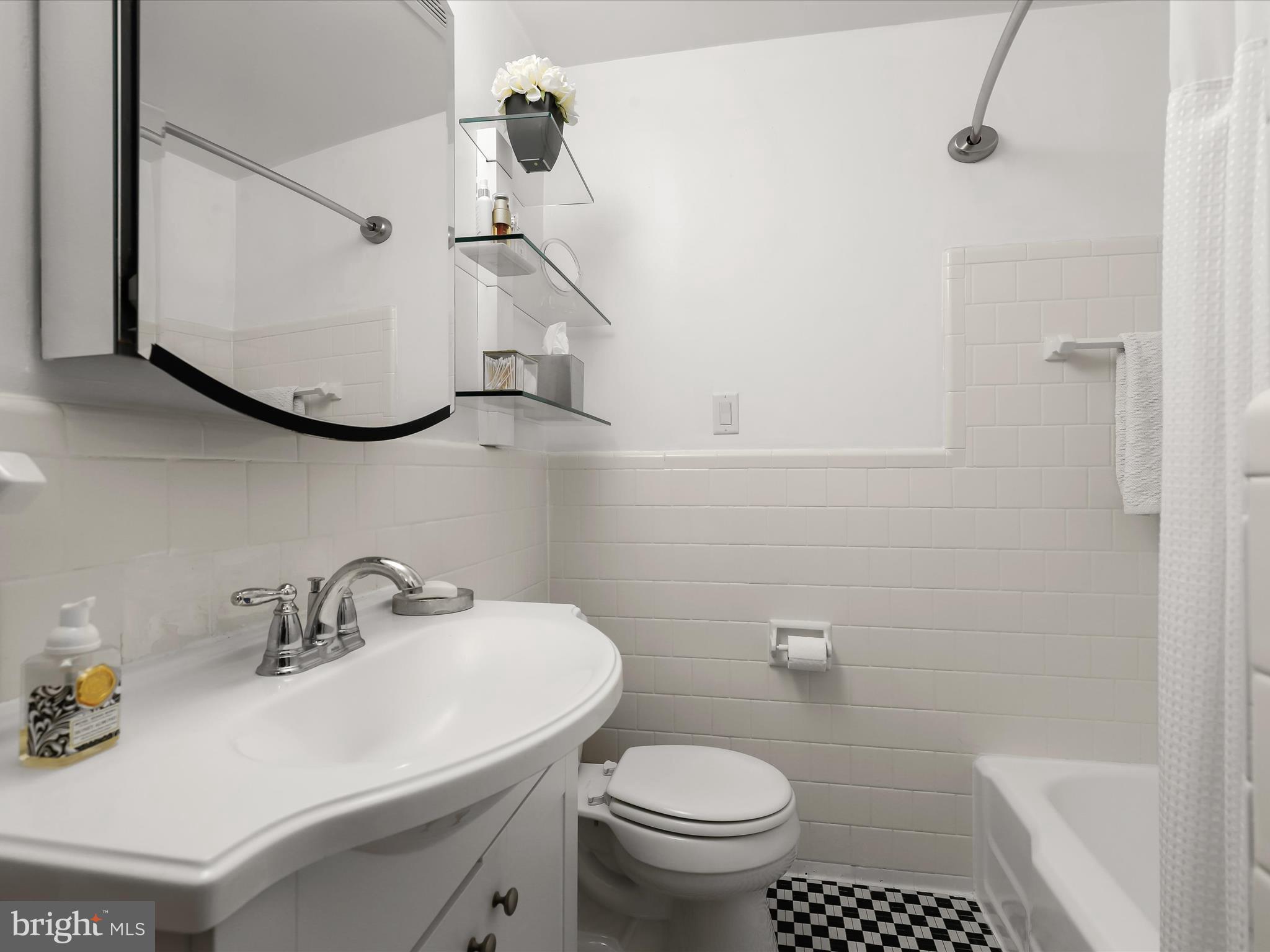 GREENBRIER - Residential