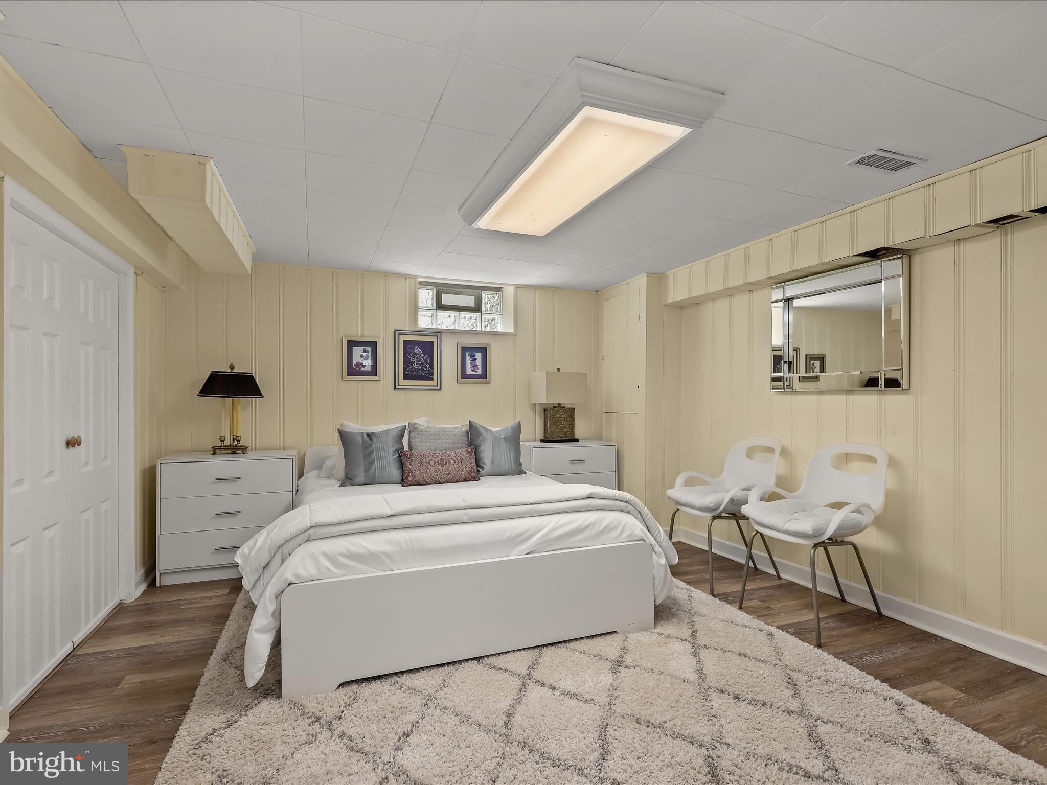 GREENBRIER - Residential