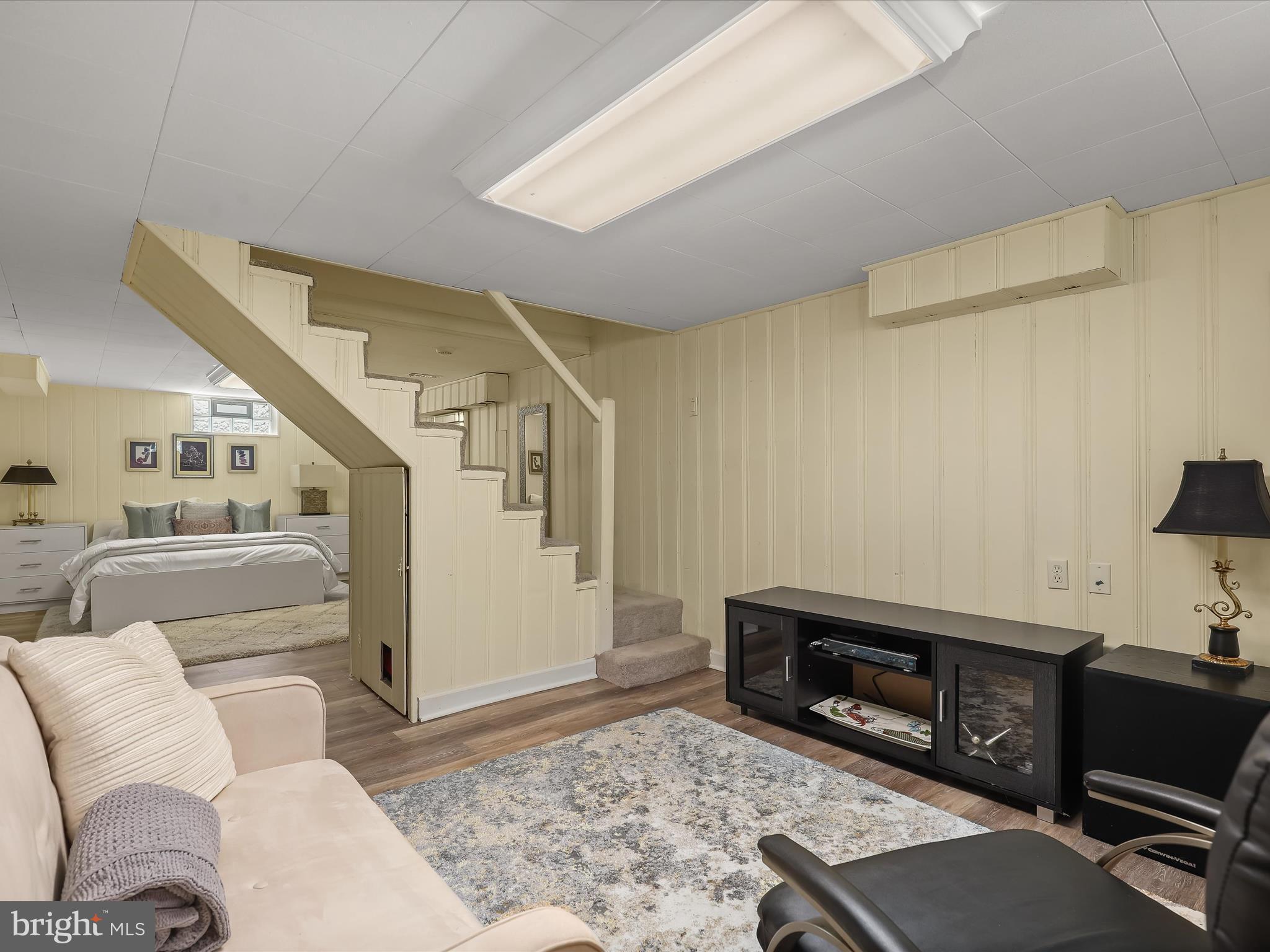 GREENBRIER - Residential