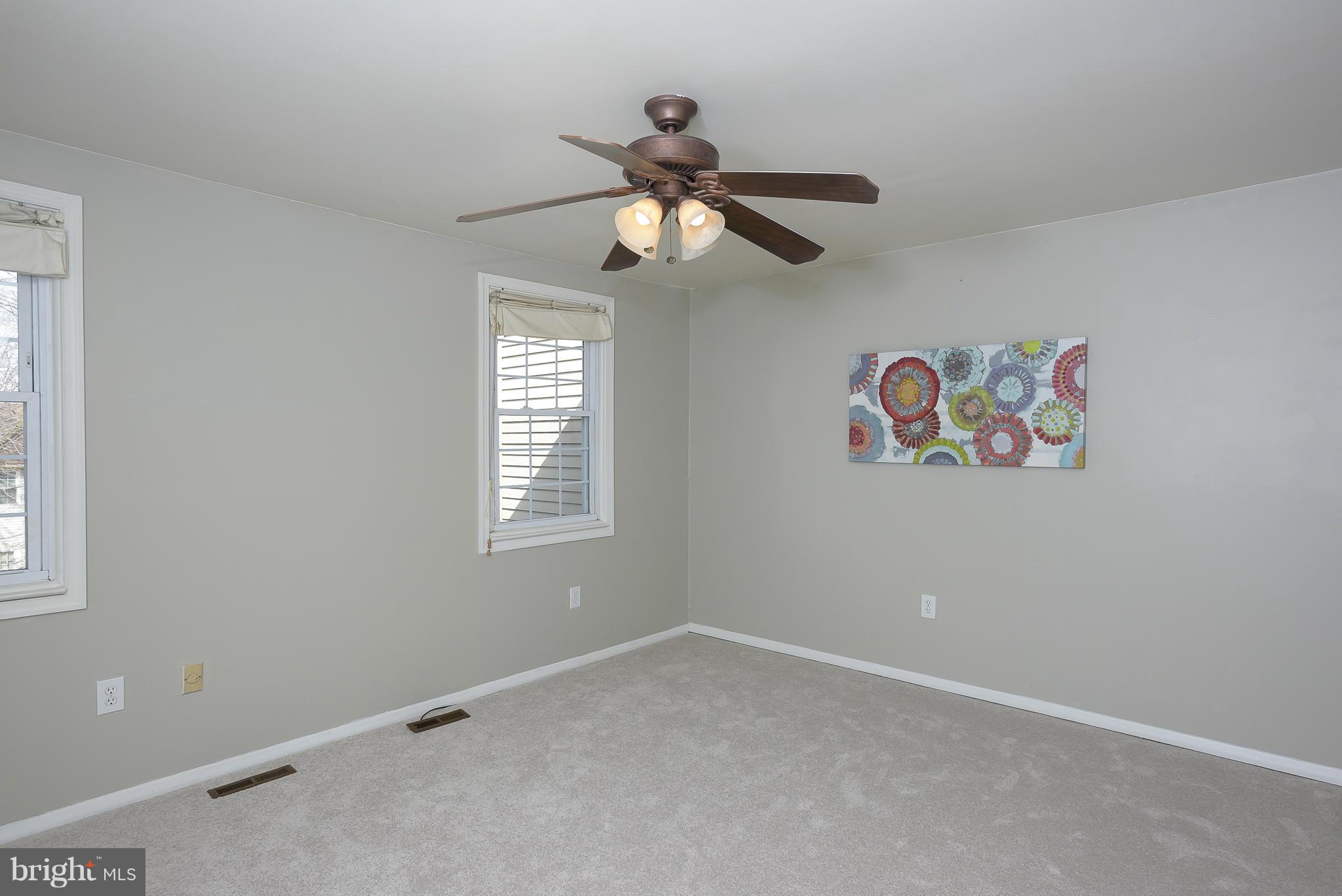 ELIZABETHS LANDING - Residential