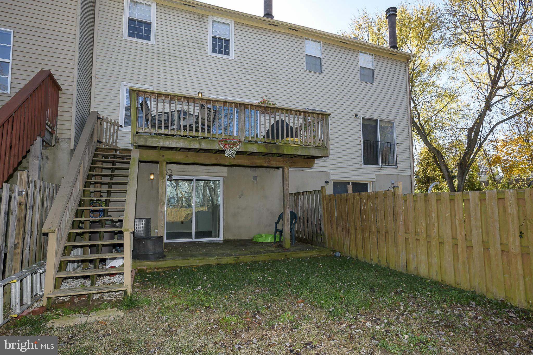 ELIZABETHS LANDING - Residential