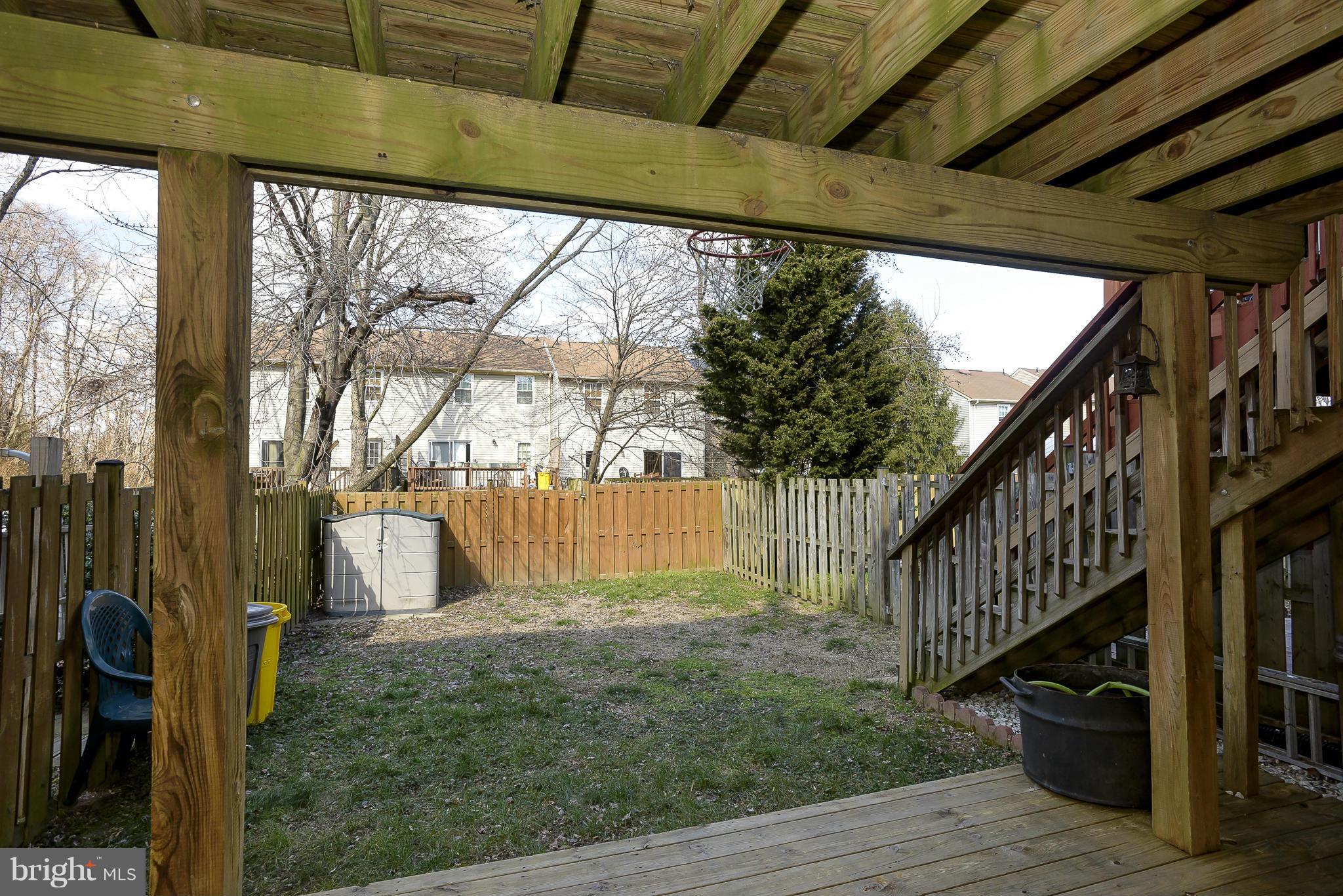 ELIZABETHS LANDING - Residential