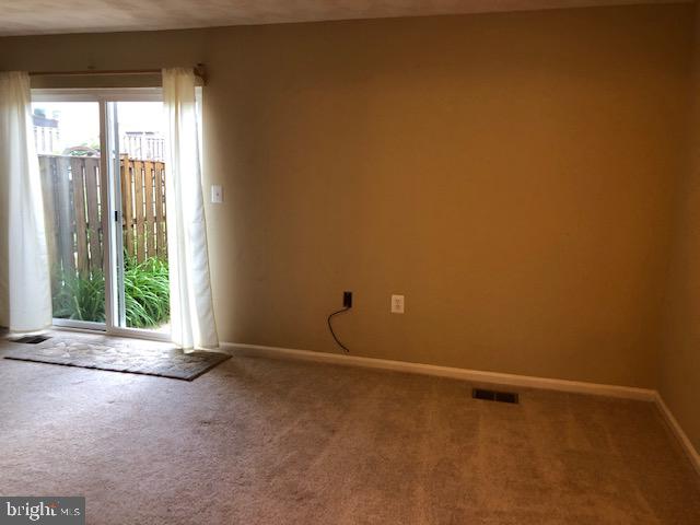 HIGHLANDS OF OLNEY - Residential Lease