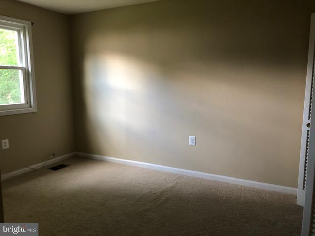 HIGHLANDS OF OLNEY - Residential Lease