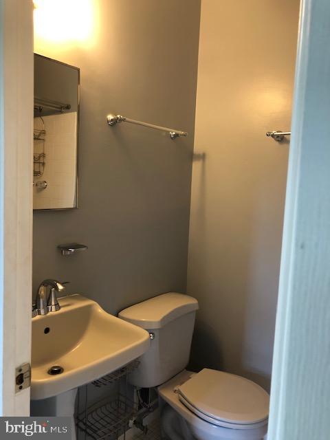 HIGHLANDS OF OLNEY - Residential Lease