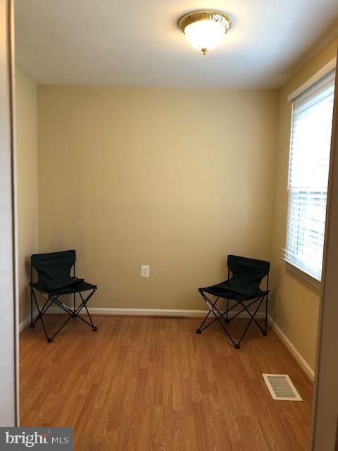 HIGHLANDS OF OLNEY - Residential Lease