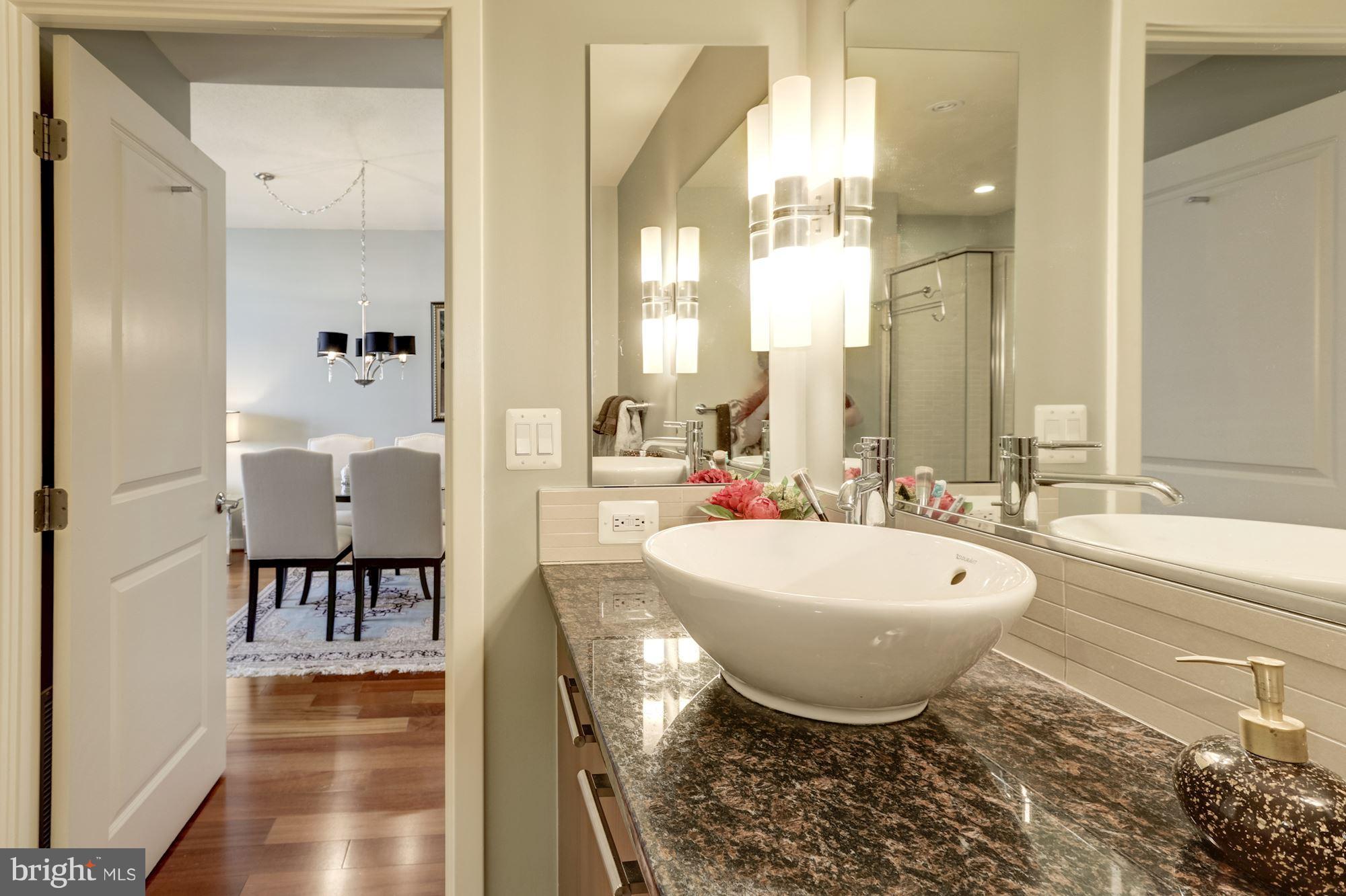 RESIDENCES AT LIBERTY CENTER - Residential Lease