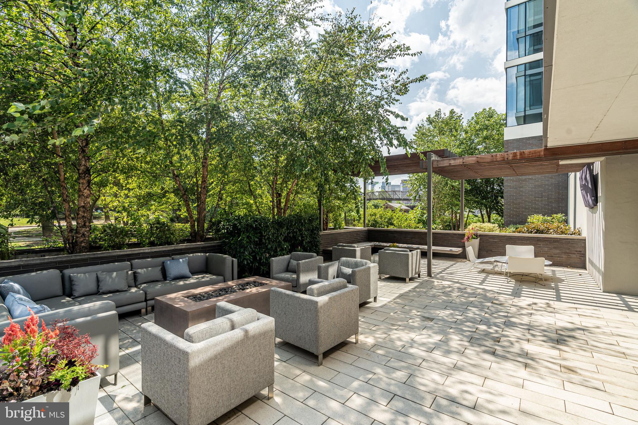 FITLER SQUARE - Residential