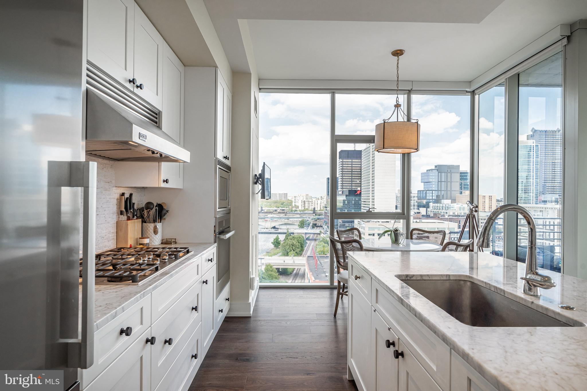 FITLER SQUARE - Residential