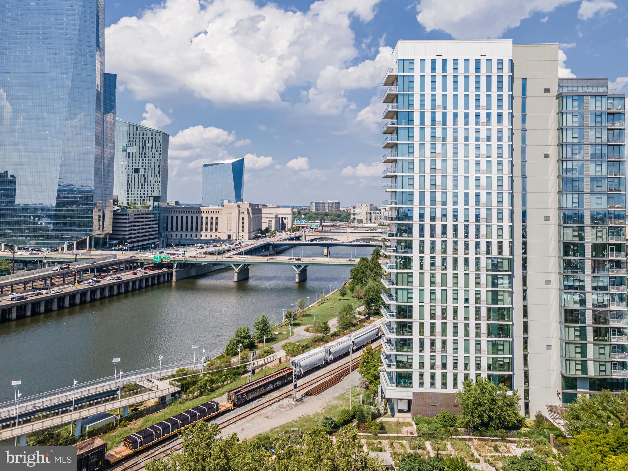 FITLER SQUARE - Residential