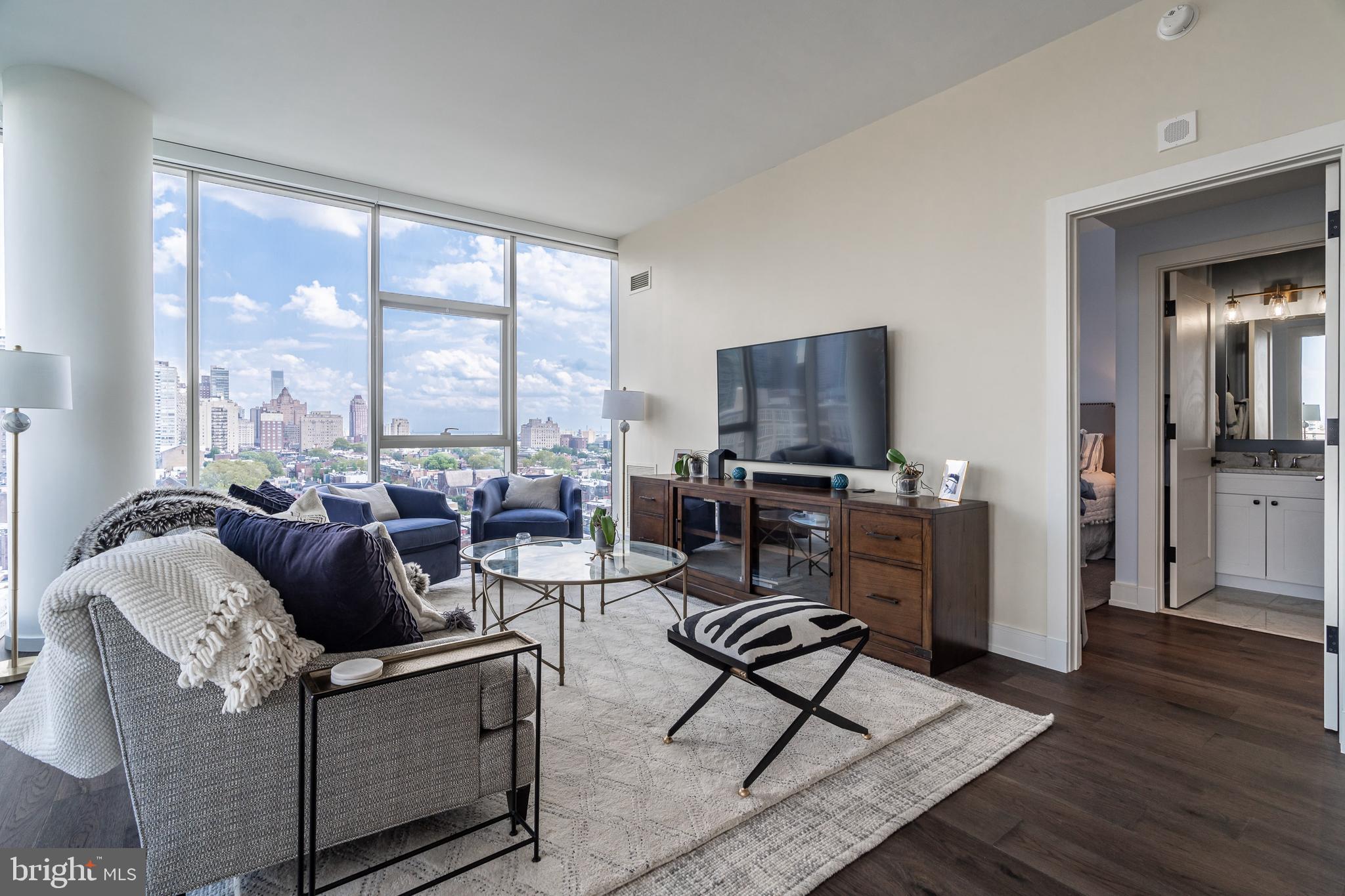 FITLER SQUARE - Residential