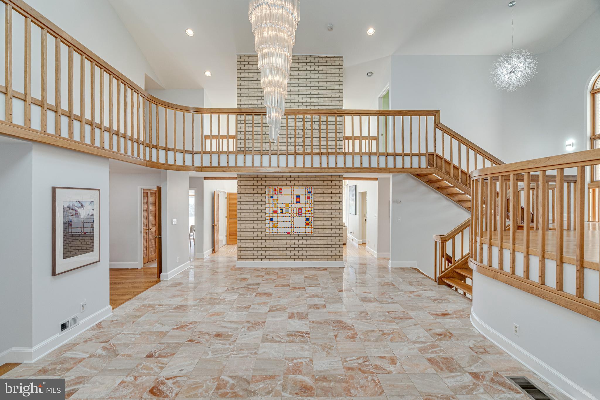 POTOMAC OVERLOOK - Residential