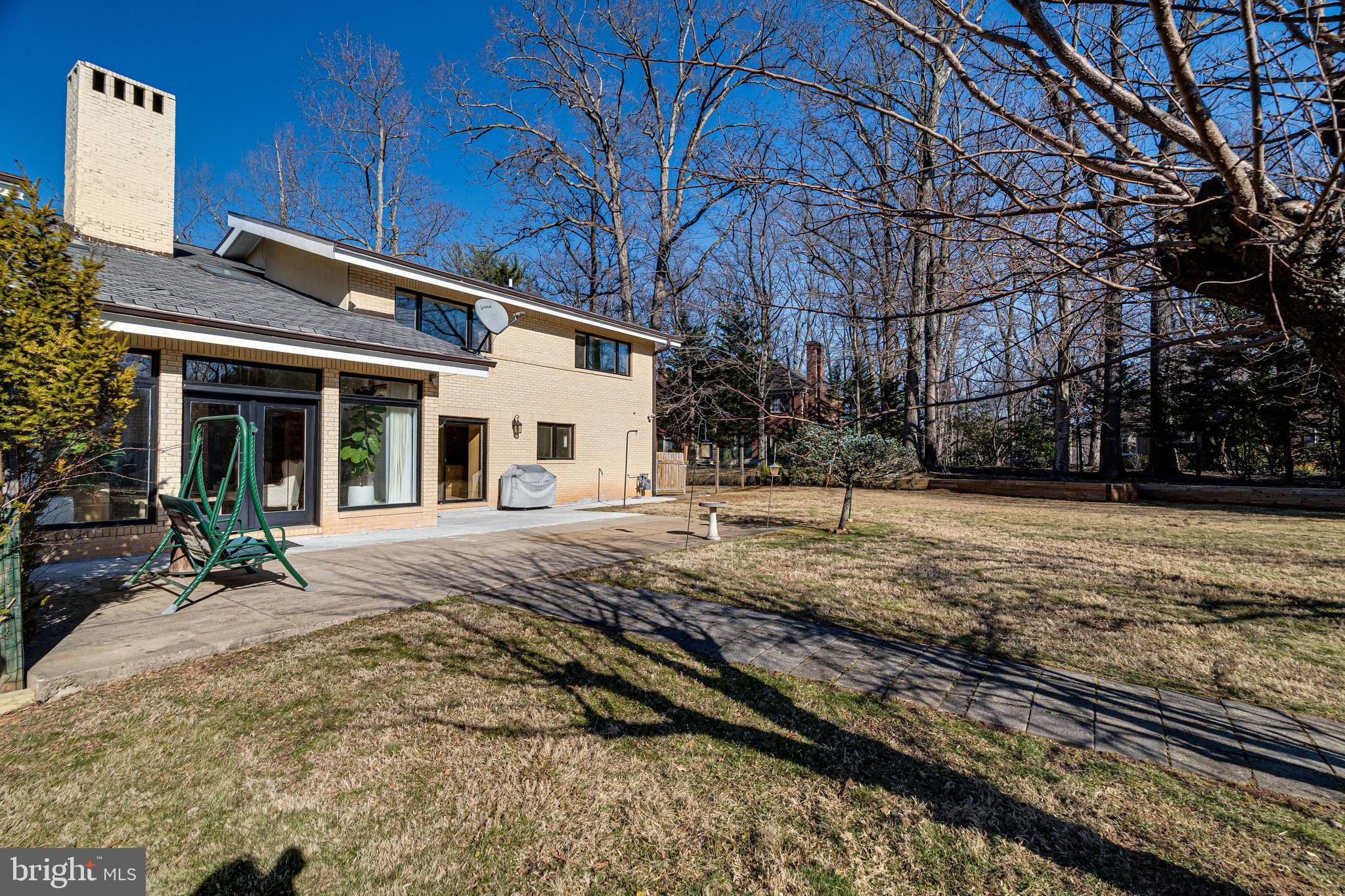 POTOMAC OVERLOOK - Residential