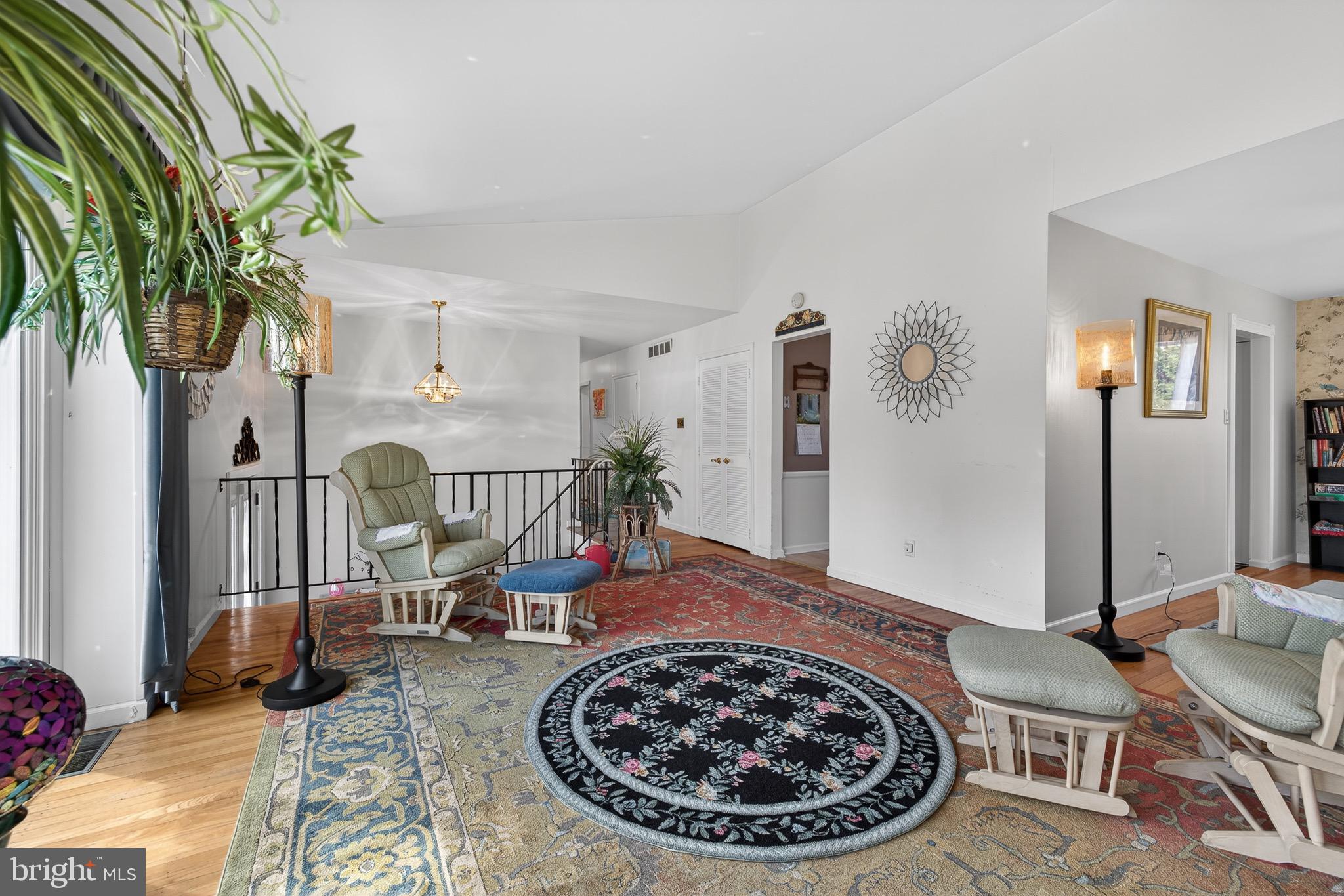 LONGWOOD - Residential