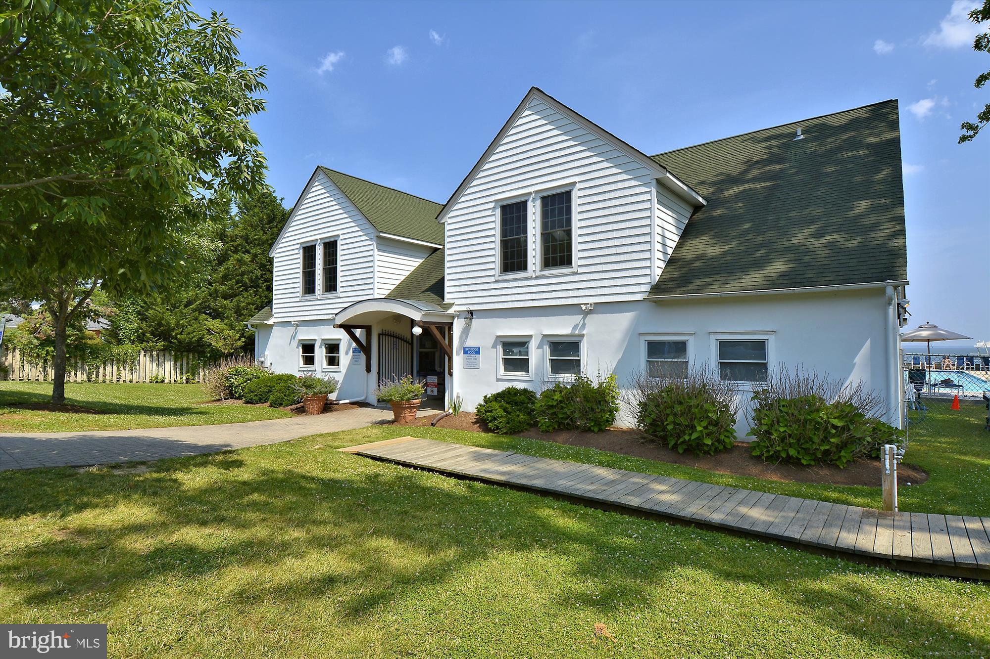 BAY RIDGE - Residential