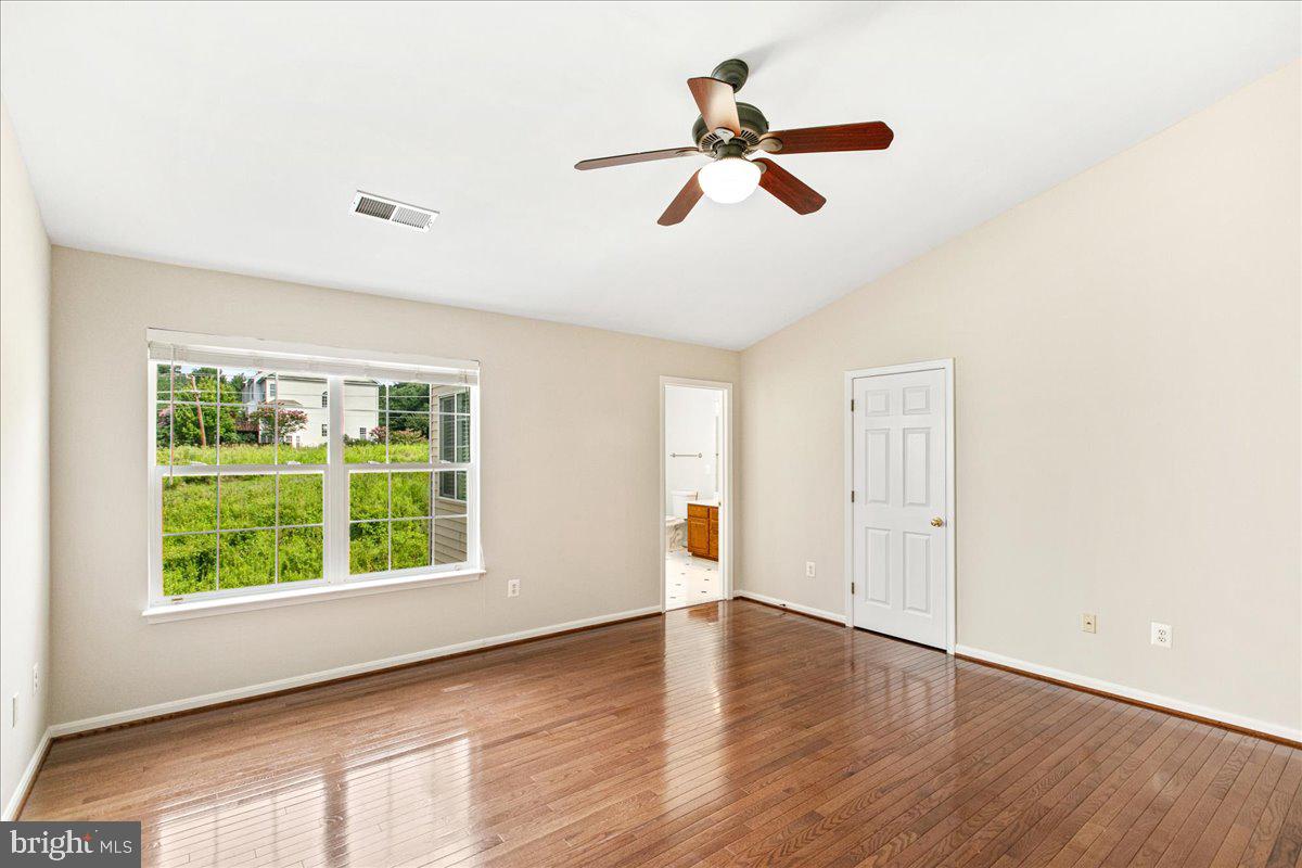 KINGSTOWNE - Residential Lease